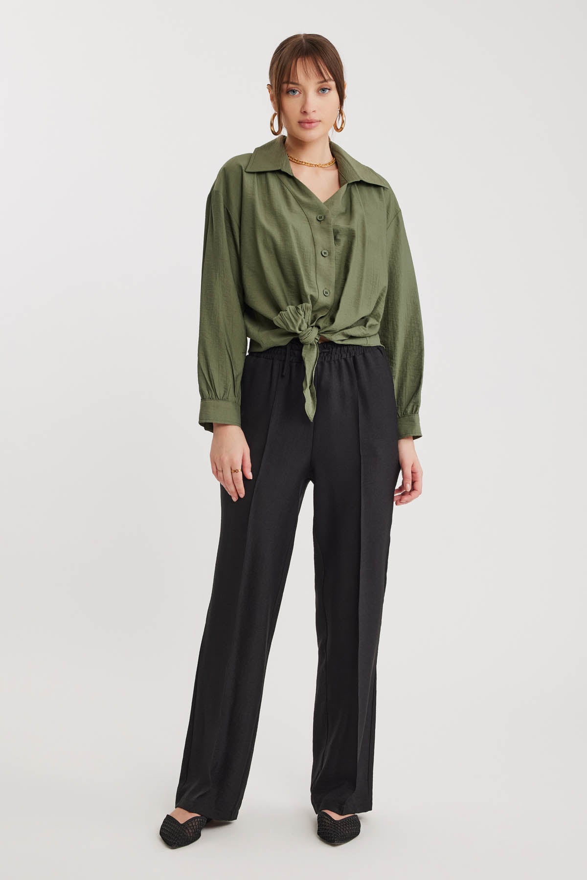 LOW SHOULDER LONG SLEEVE SHIRT WITH FRONT BINDING