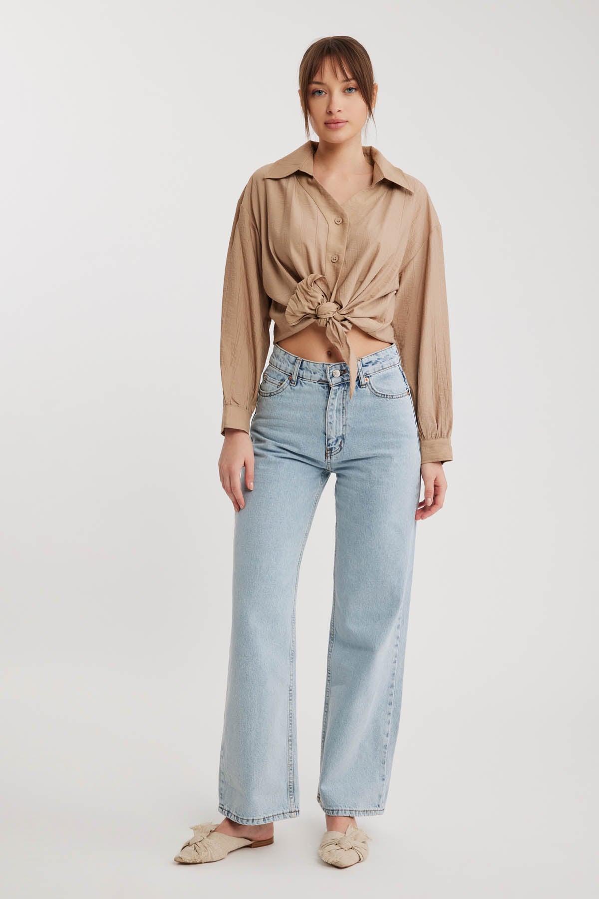 LOW SHOULDER LONG SLEEVE SHIRT WITH FRONT BINDING