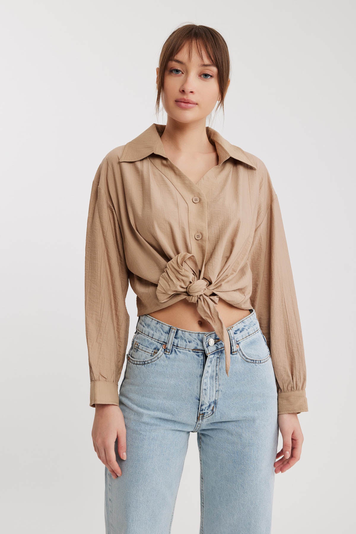 LOW SHOULDER LONG SLEEVE SHIRT WITH FRONT BINDING