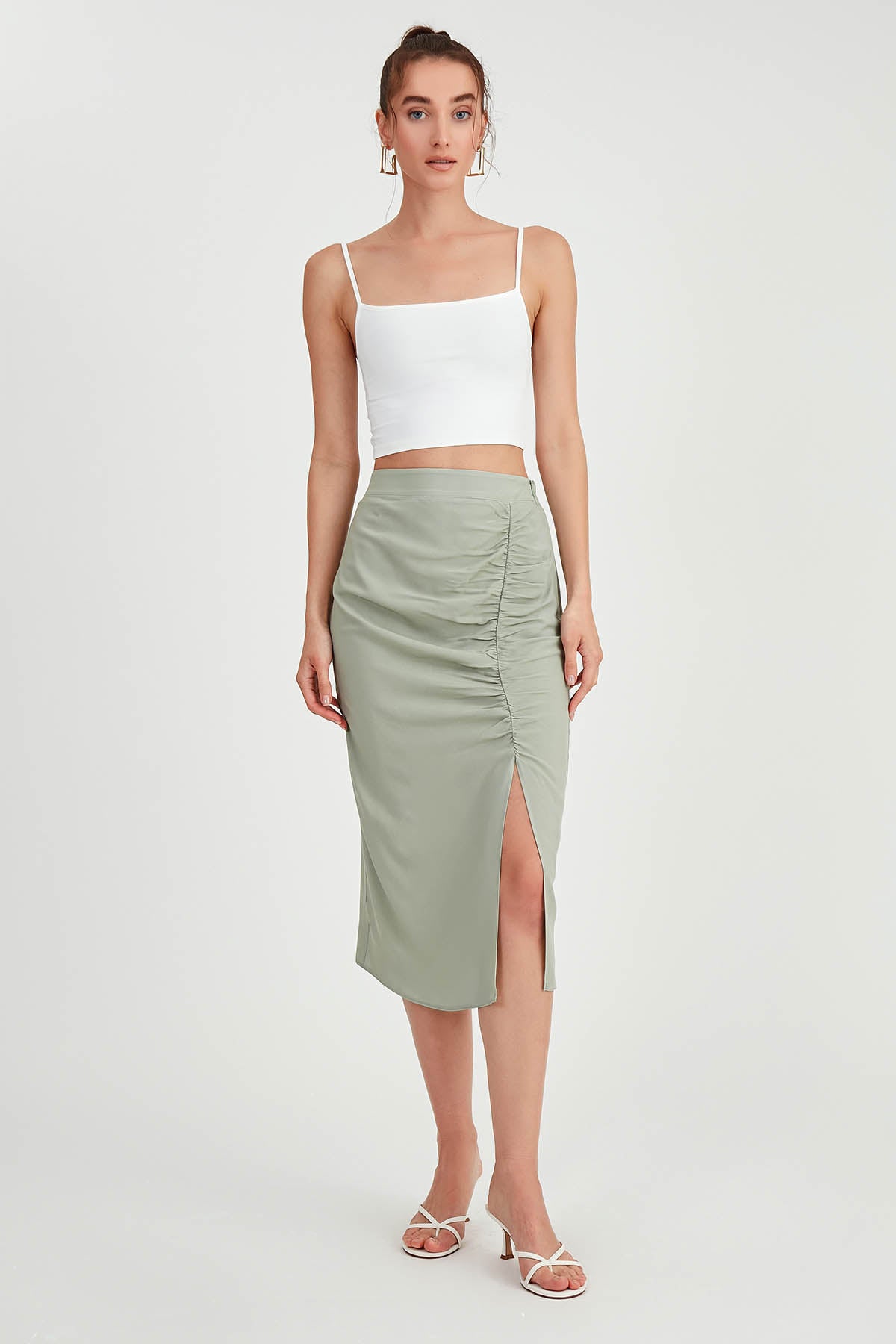 MIDI HEIGHT SKIRT WITH BENT-UP SPLIT