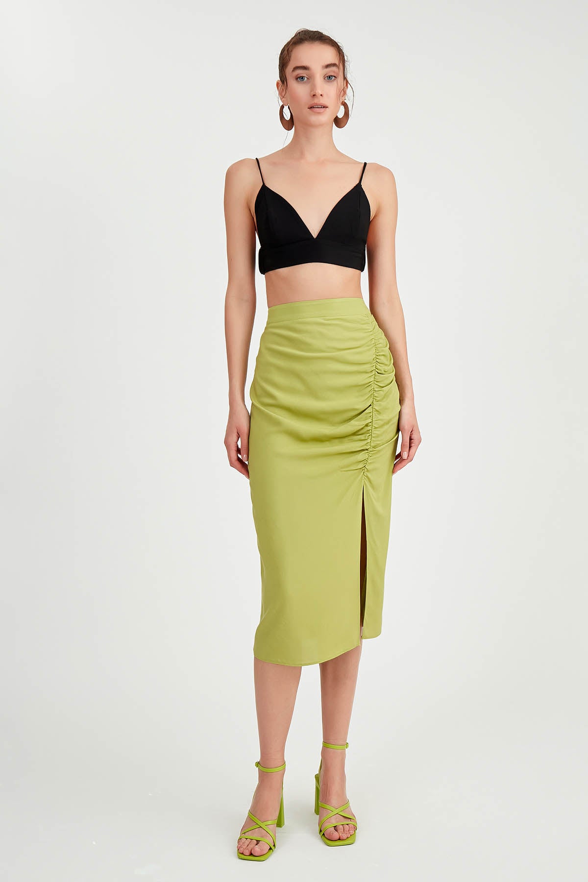 MIDI HEIGHT SKIRT WITH BENT-UP SPLIT