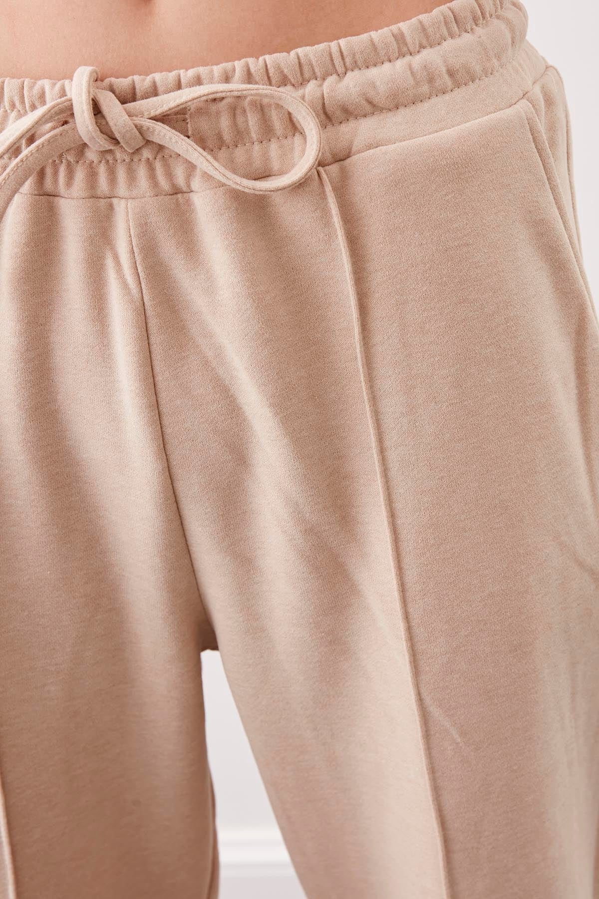 FRONT-STITCHED LACED TRACKSUIT
