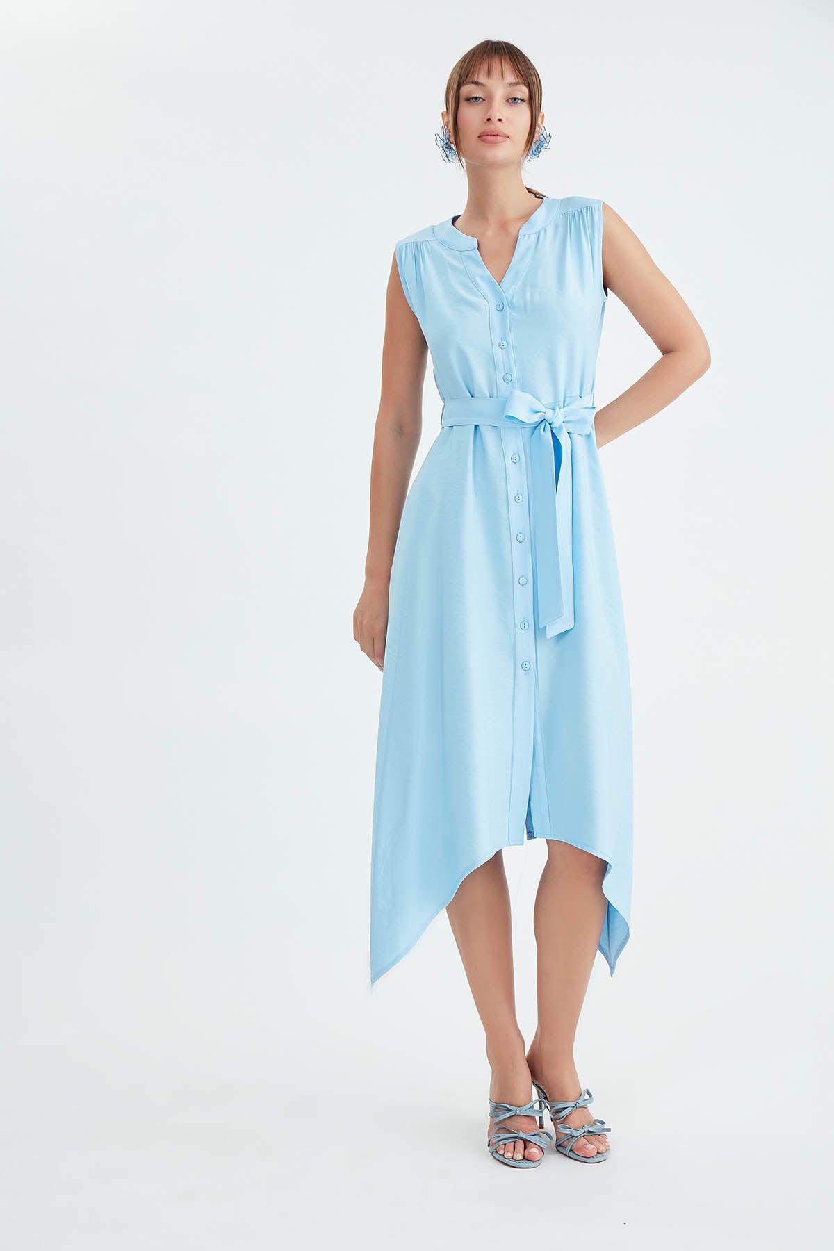 SLEEVELESS DRESS WITH FRONT BUTTON BELT