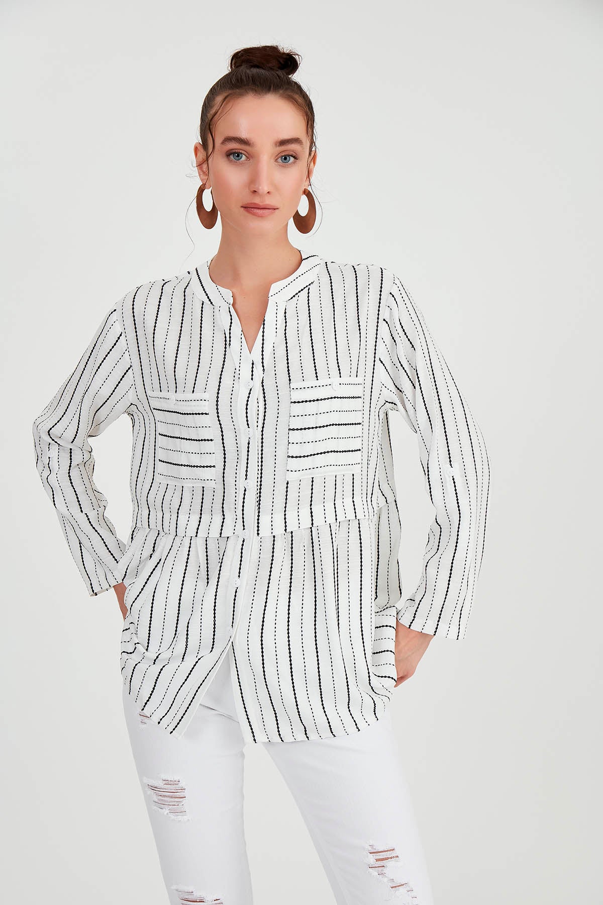 FRONT BUTTON BLOUSE WITH LINES