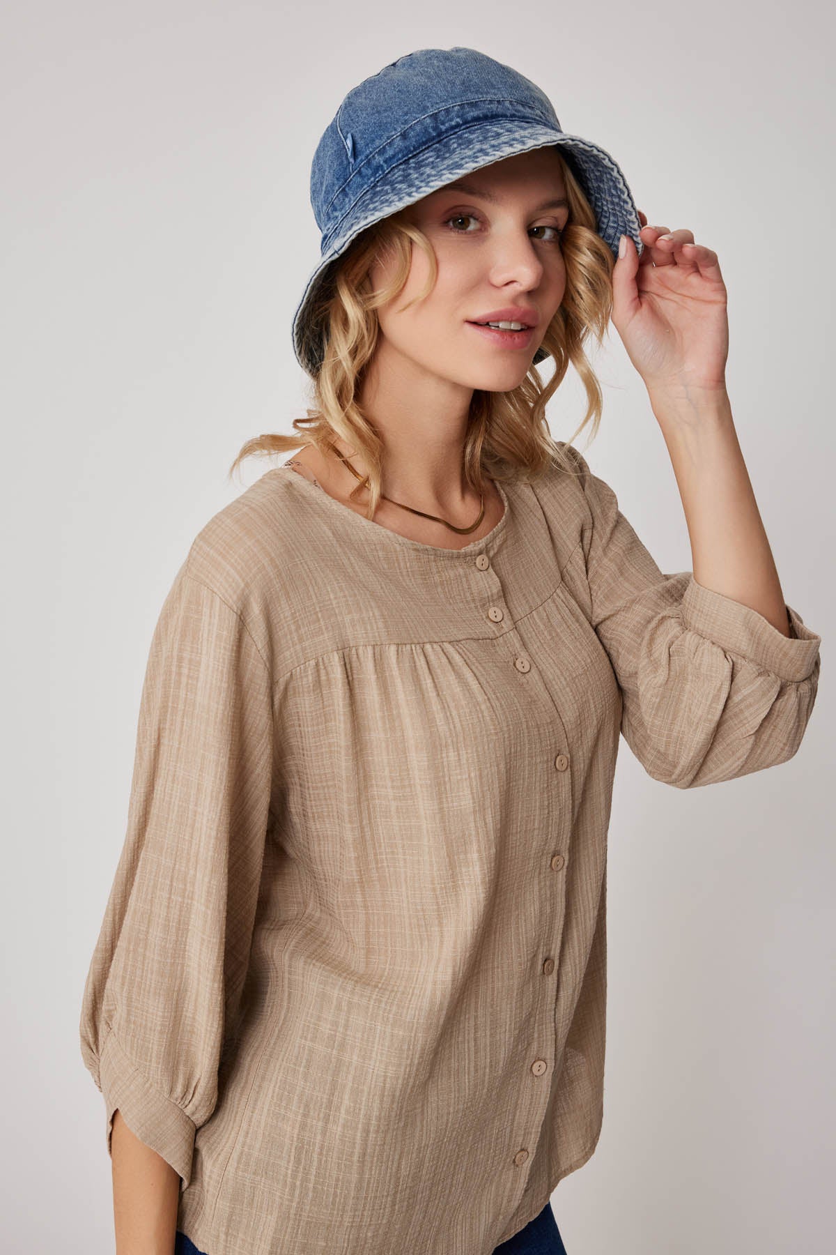 VISCOSE LINEN BLOUSE WITH FRONT BUTTON