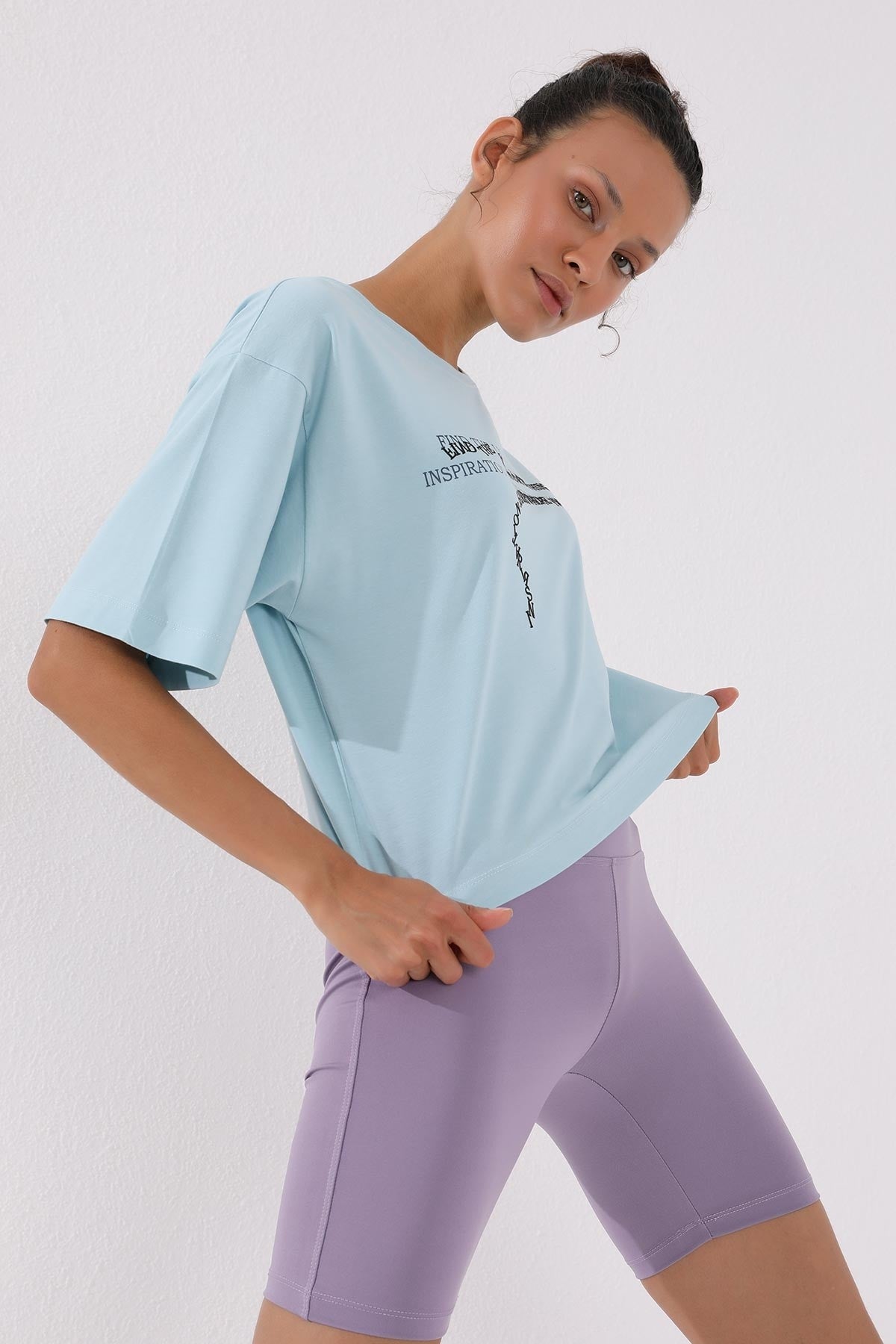 Light Blue Printed Short O Collar Women's Oversize T-Shirt - 97135