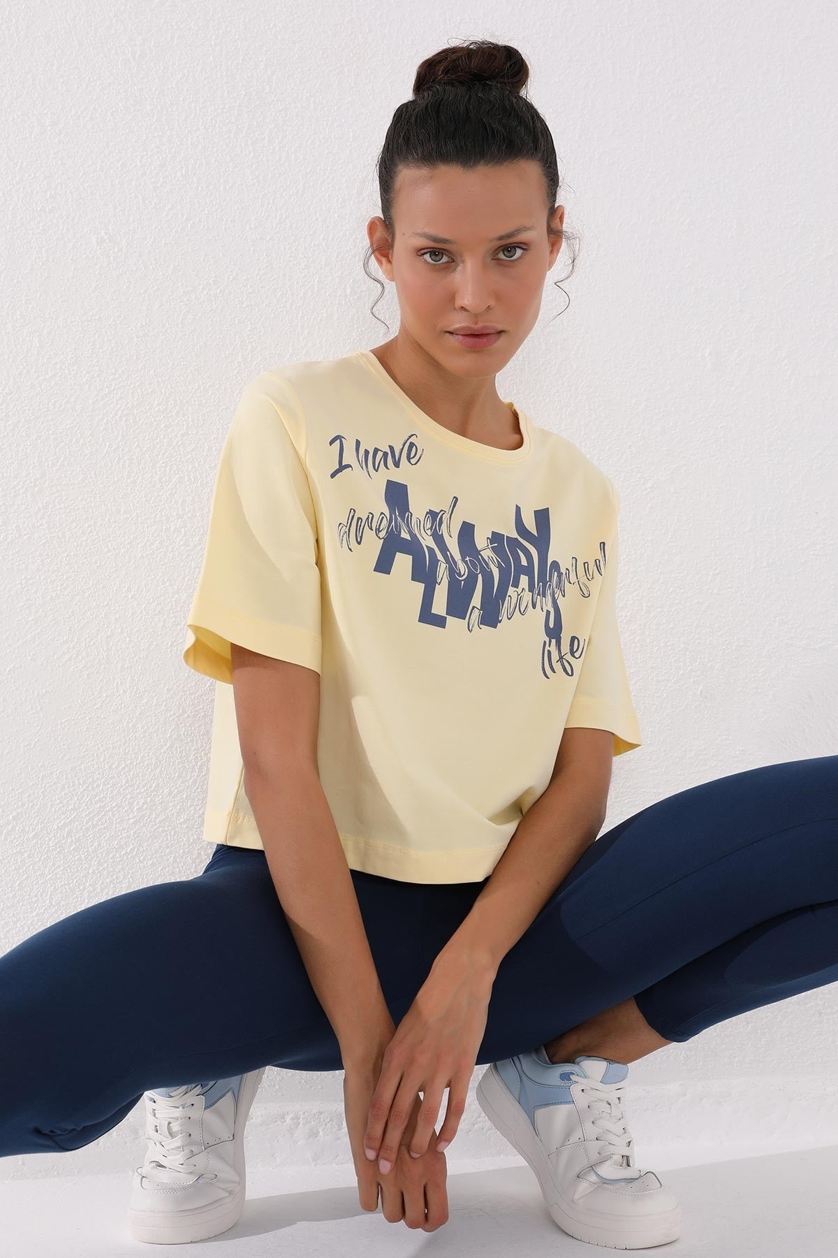 Light Yellow Asymmetric Print O Collar Women's Oversize T-Shirt - 97136