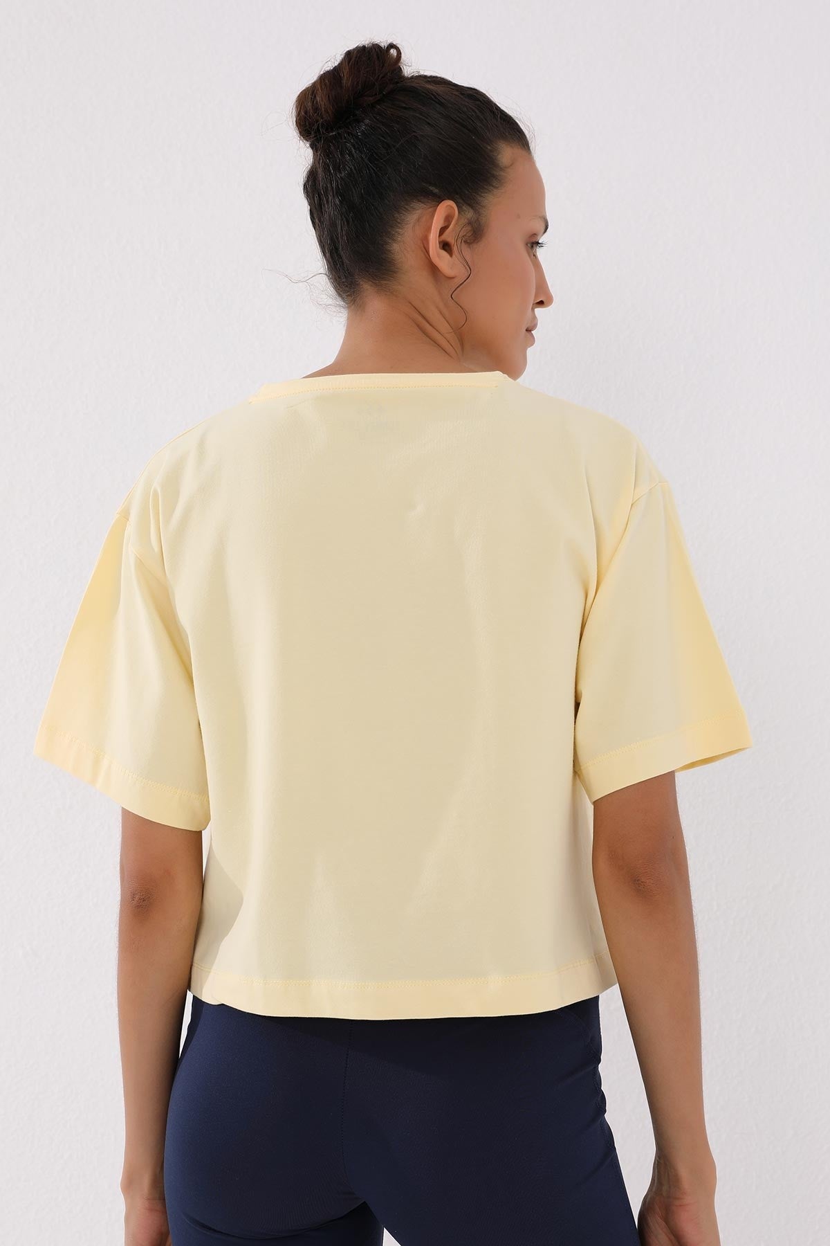 Light Yellow Printed Short O Collar Women's Oversize T-Shirt - 97135