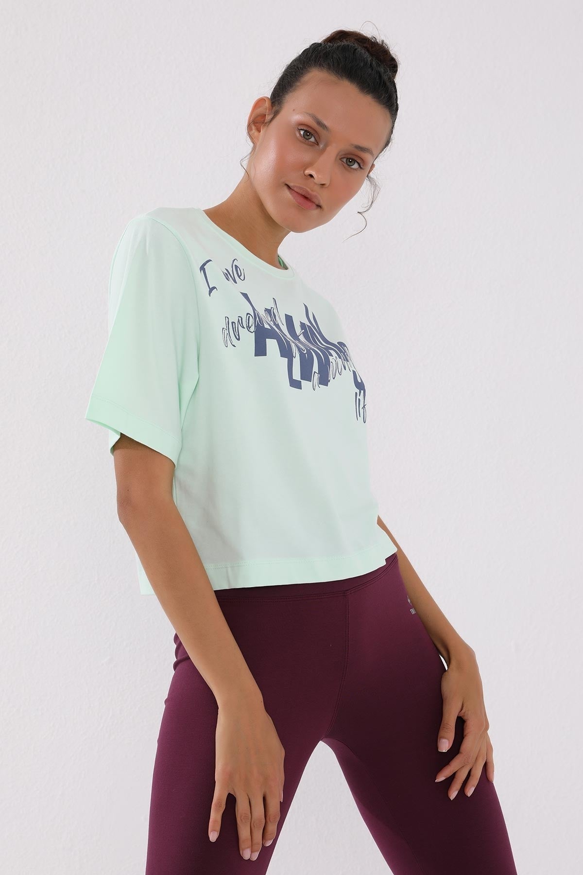 Light Green Asymmetric Print O Collar Women's Oversize T-Shirt - 97136