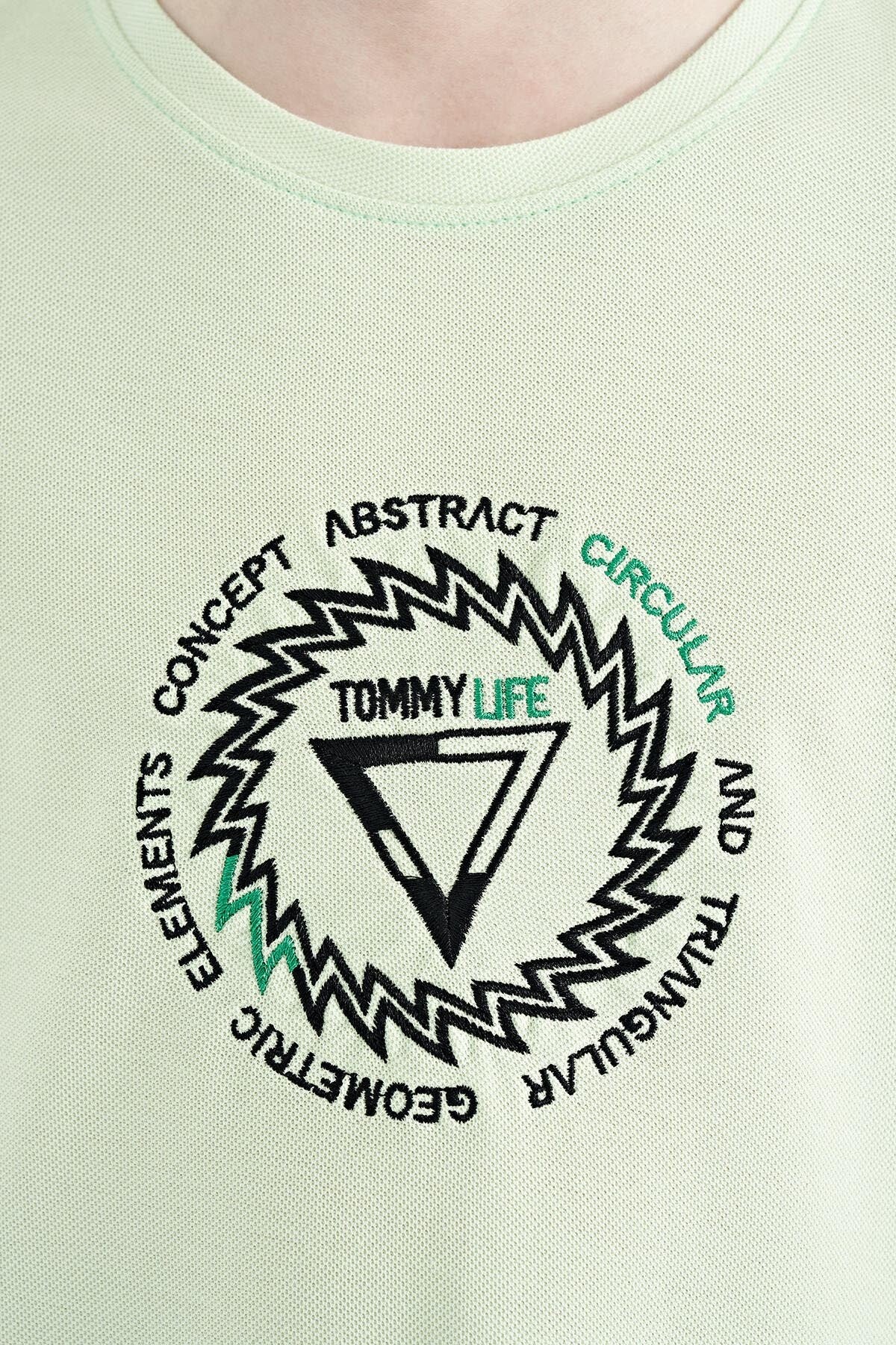 Light Green Embroidered Detailed O Collar Standard Fit Boys' T-Shirt - 11115