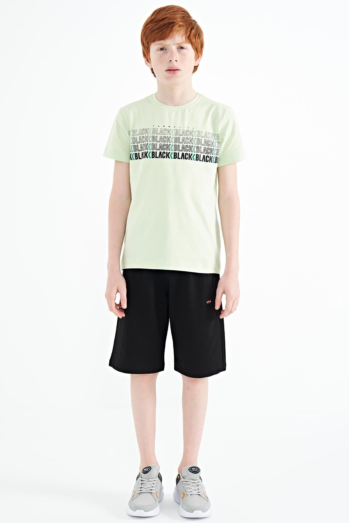 Light Green Print O Collar Standard Fit Boys' T-Shirt - 11149