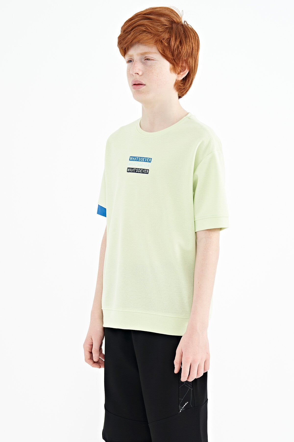 Light Green Embroidered O Collar Oversize Boys T-Shirt - 11146
