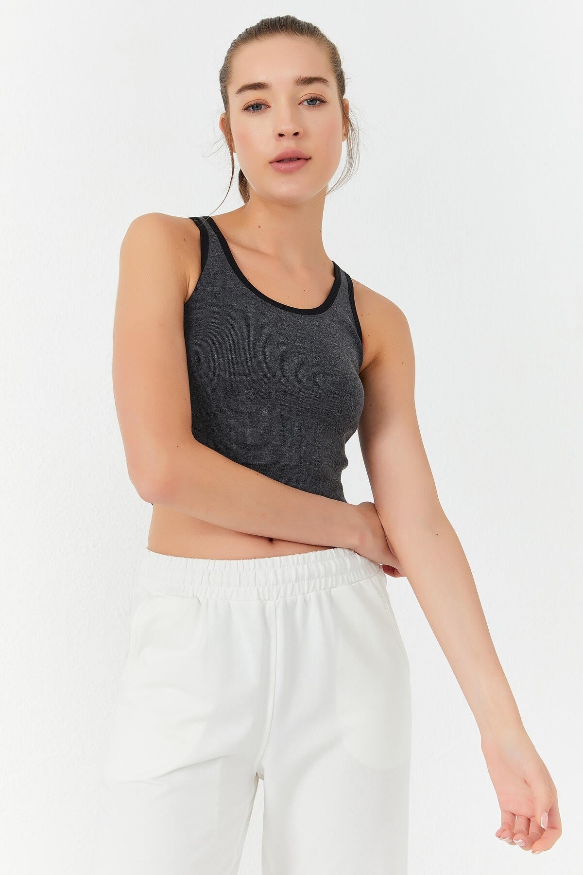 Anthracite Melanj Basic Zero Neckline Straight Cut U Collar Women's Crop Top Singlet - 97162
