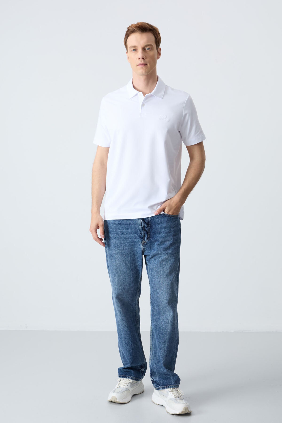 White Basic Logo Standard Mold Knitted Polo Collar Men's T-Shirt - 87748