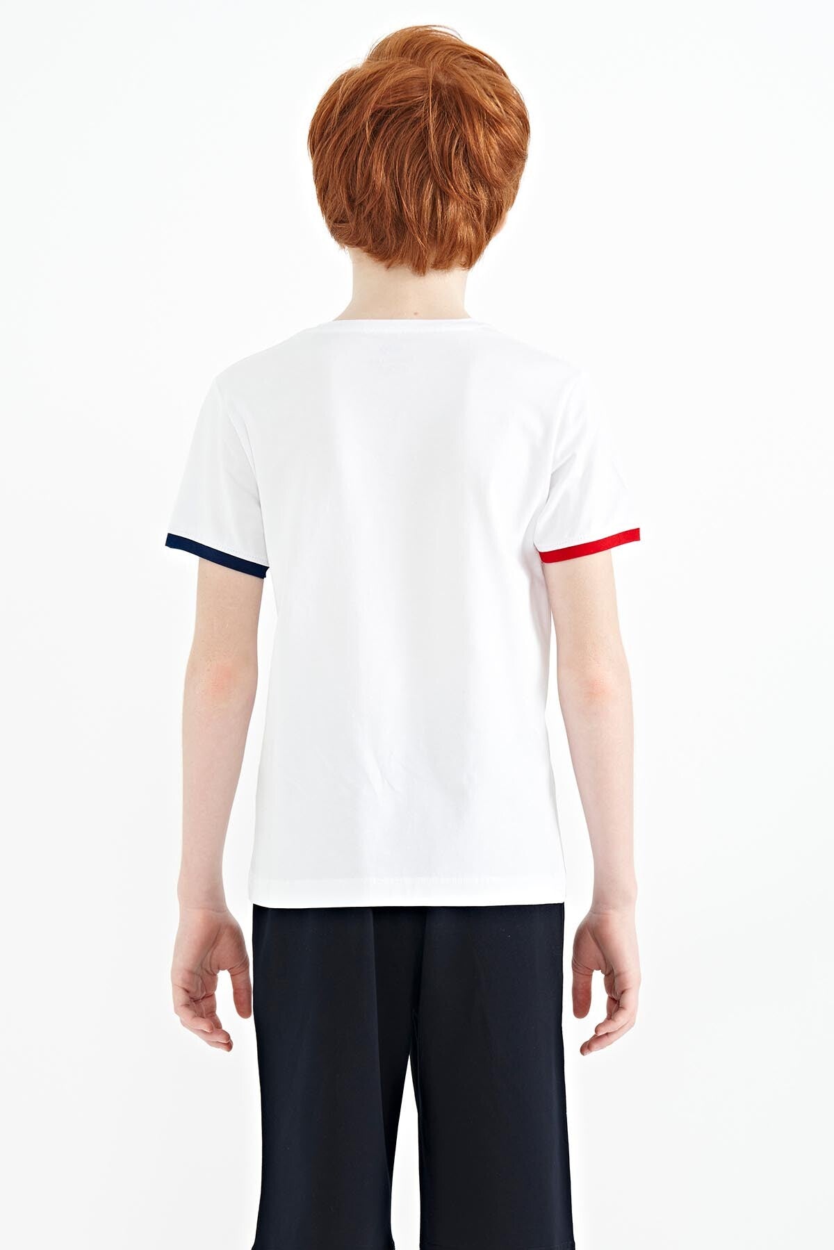 White Print Detailed O Collar Standard Fit Boys T-Shirt - 11131