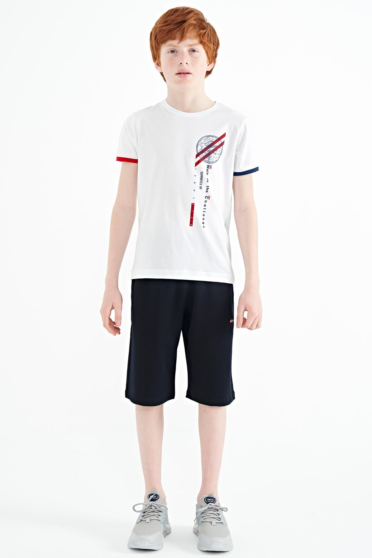 White Print Detailed O Collar Standard Fit Boys T-Shirt - 11131