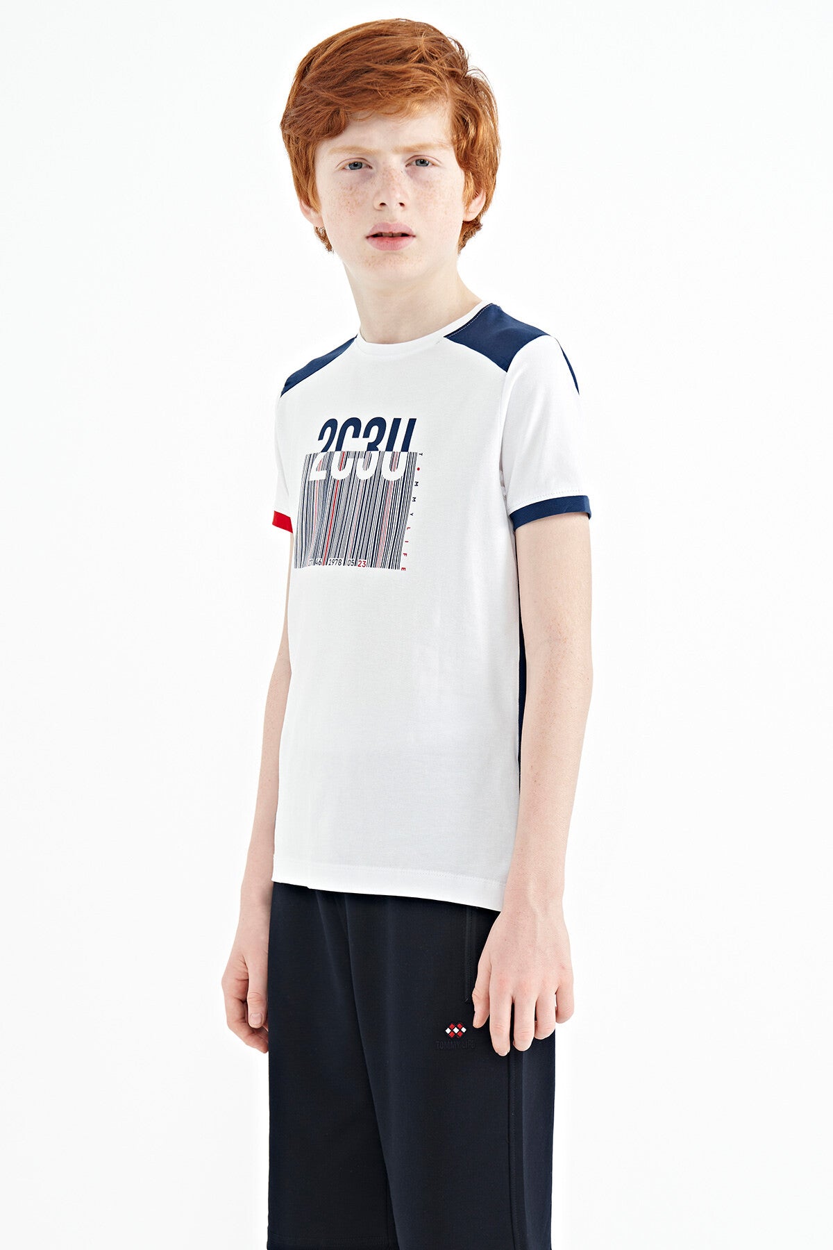 White Print Detailed O Collar Standard Fit Boys' T-Shirt - 11157