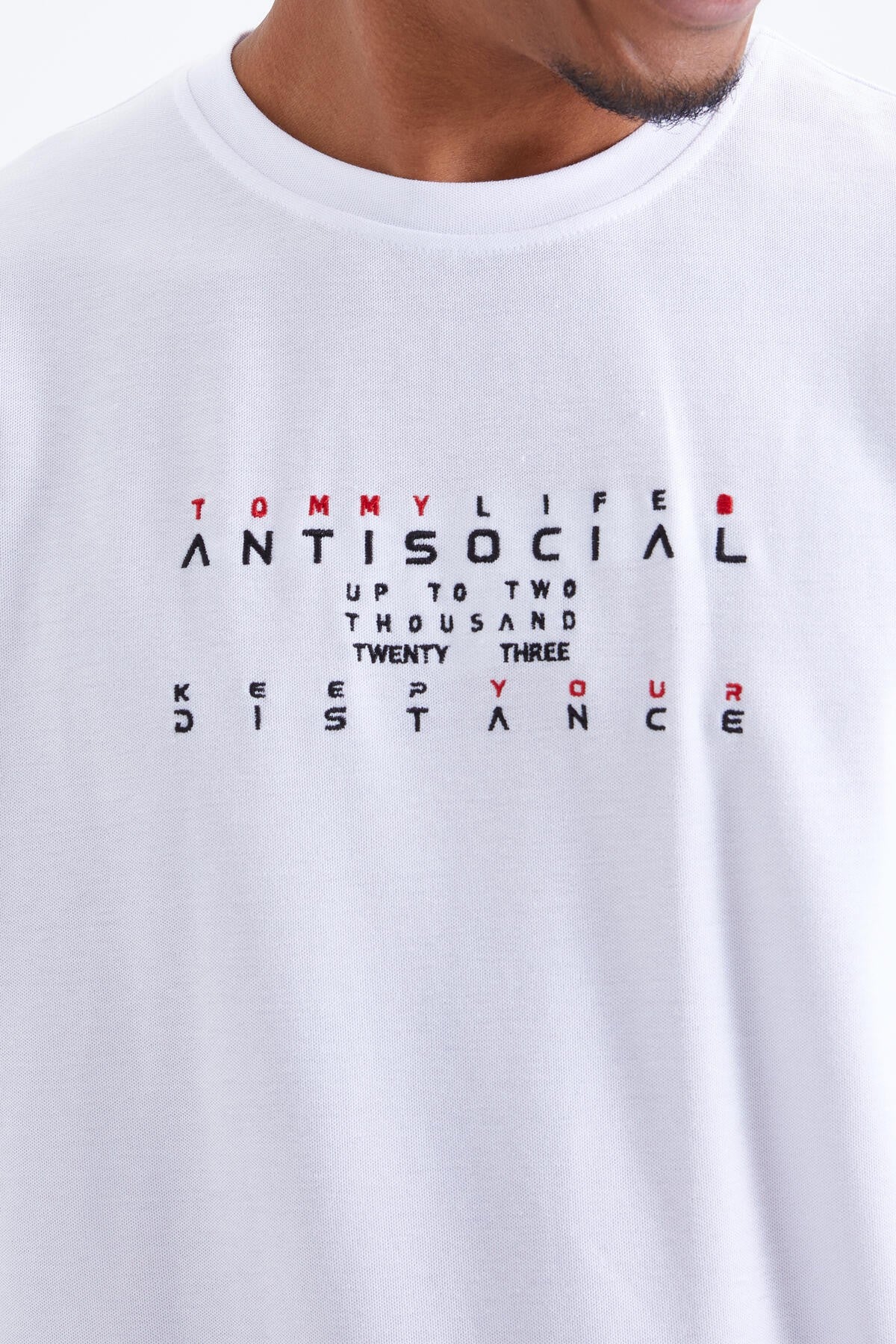 White Small Letter Embroidered O Collar Men's Oversize T-Shirt - 88103