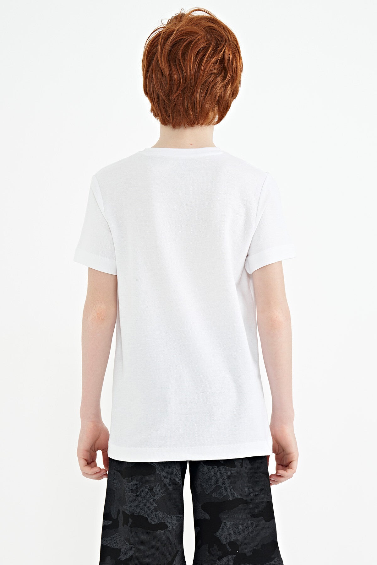White Embroidered Detailed O Collar Standard Fit Boys T-Shirt - 11115