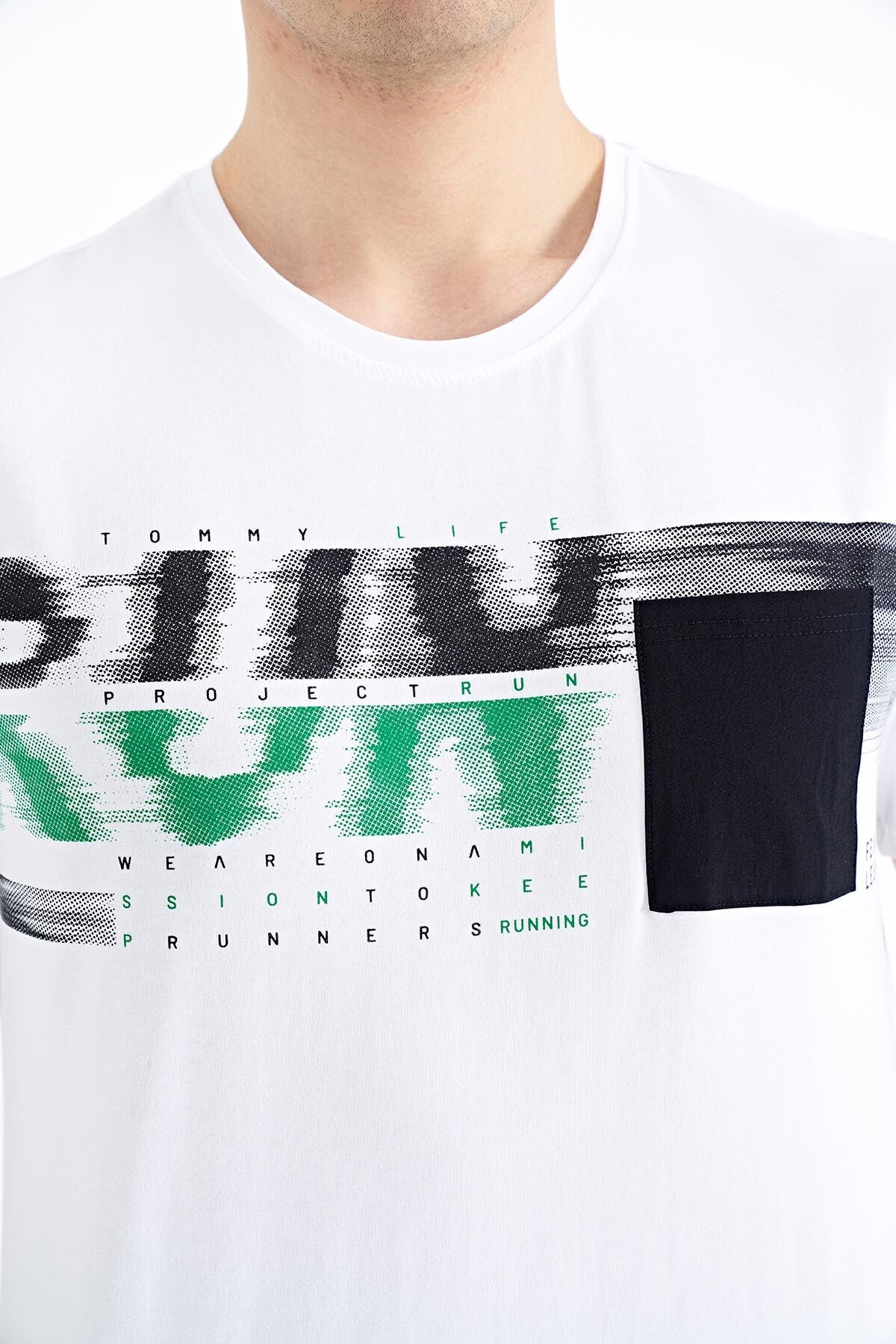 White Front Detailed Printed Standard Fit Men's T-shirt - 88200