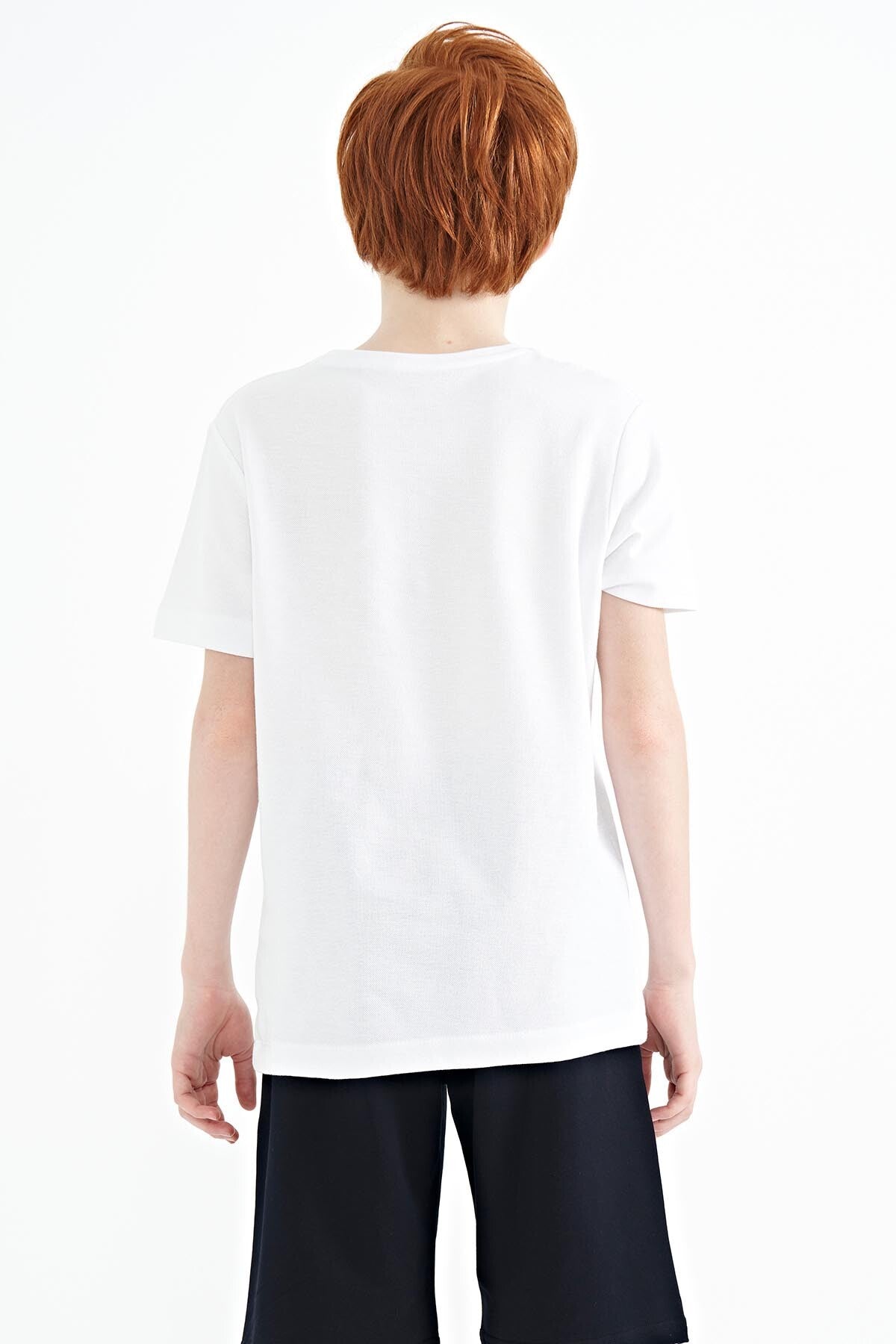 White Front Embroidered O Collar Standard Fit Boys' T-Shirt - 11118