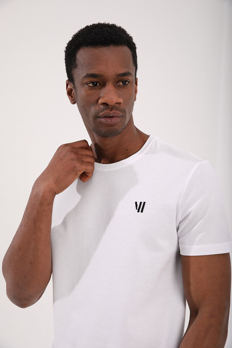White Honeycomb Textured Double Arrow Logo Standard Fit O Collar Men's T-Shirt - 87921