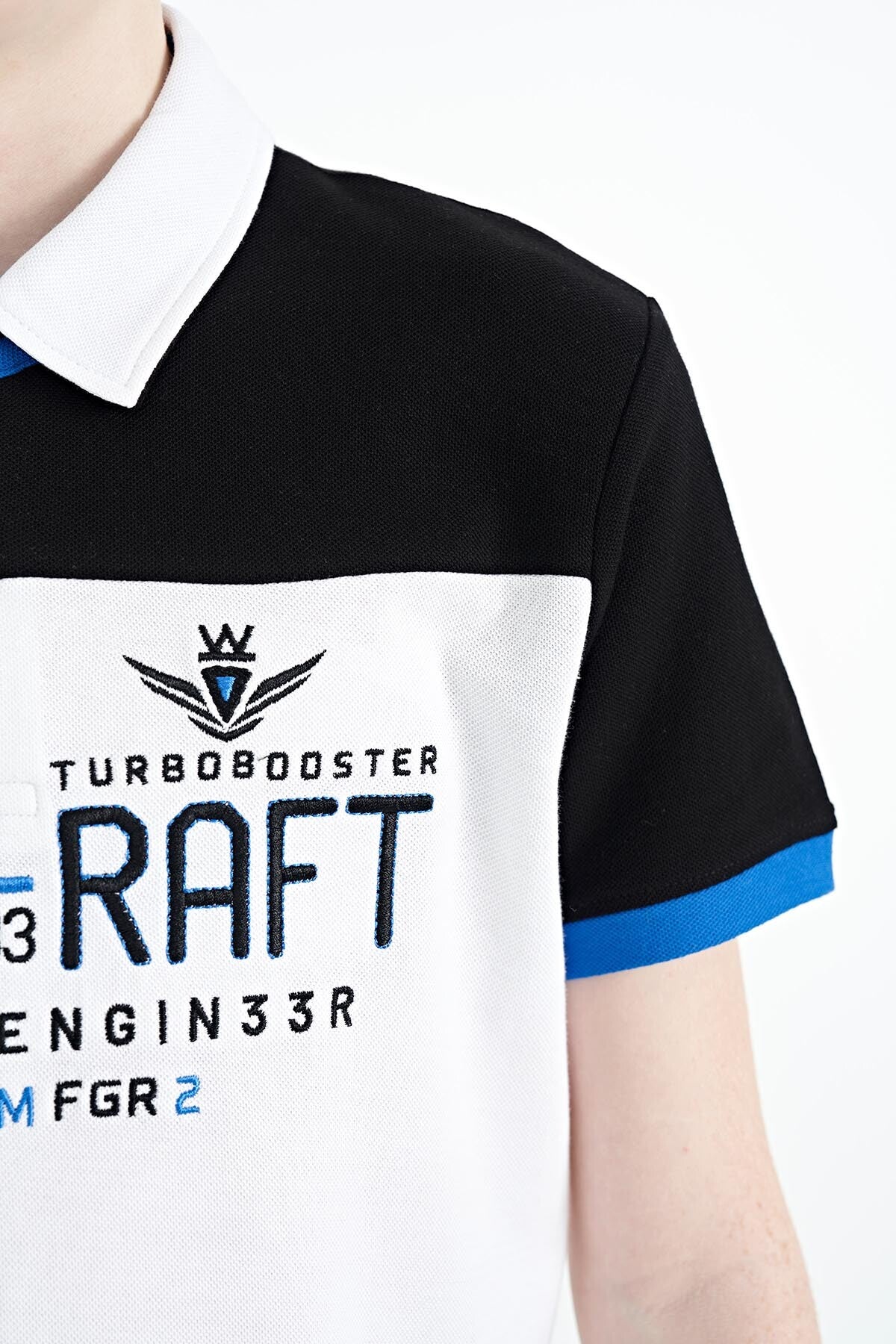 White Color Block Letter Embroidered Standard Fit Polo Collar Boys T-Shirt - 11087