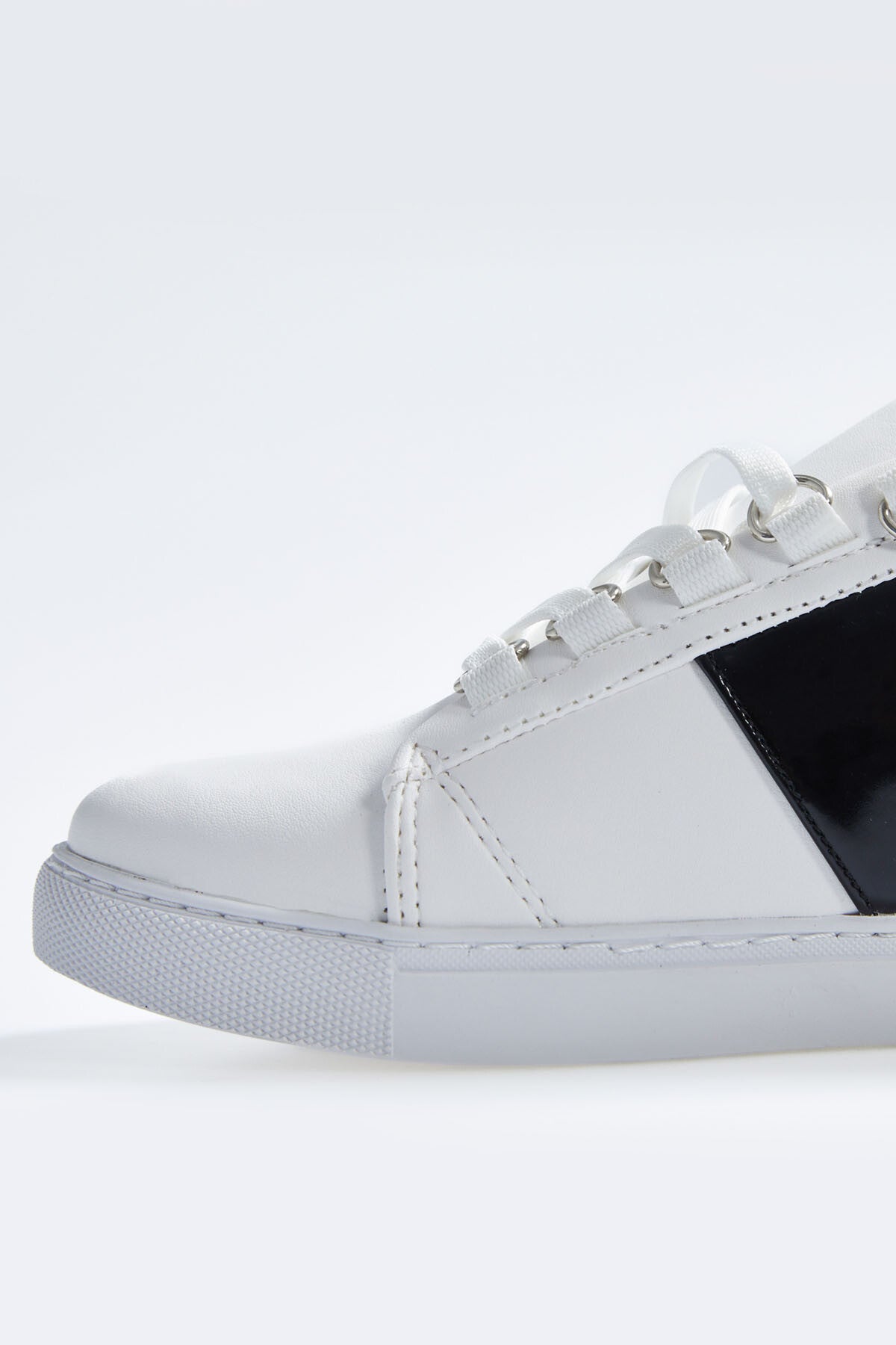 White - Black Laced Strip Detailed PU Leather Women's Sports Shoes - 89202