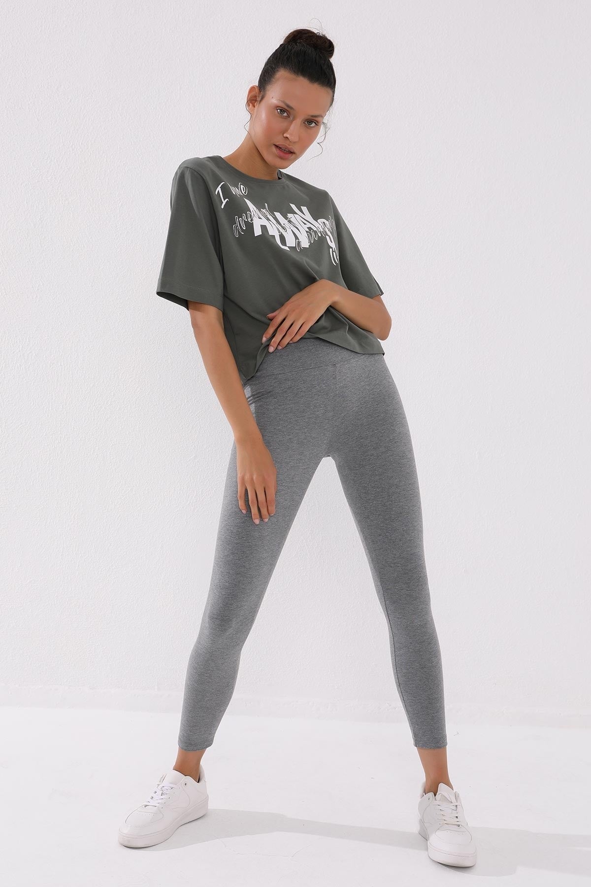 Asymmetric Print O Collar Women's Oversize T-Shirt - 97136