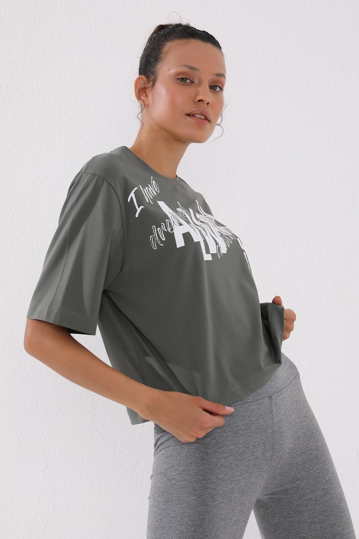 Asymmetric Print O Collar Women's Oversize T-Shirt - 97136