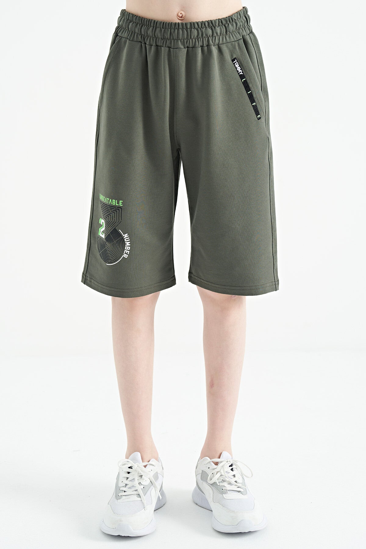 Printed Detailed Laced Standard Cut Boys Shorts - 11128