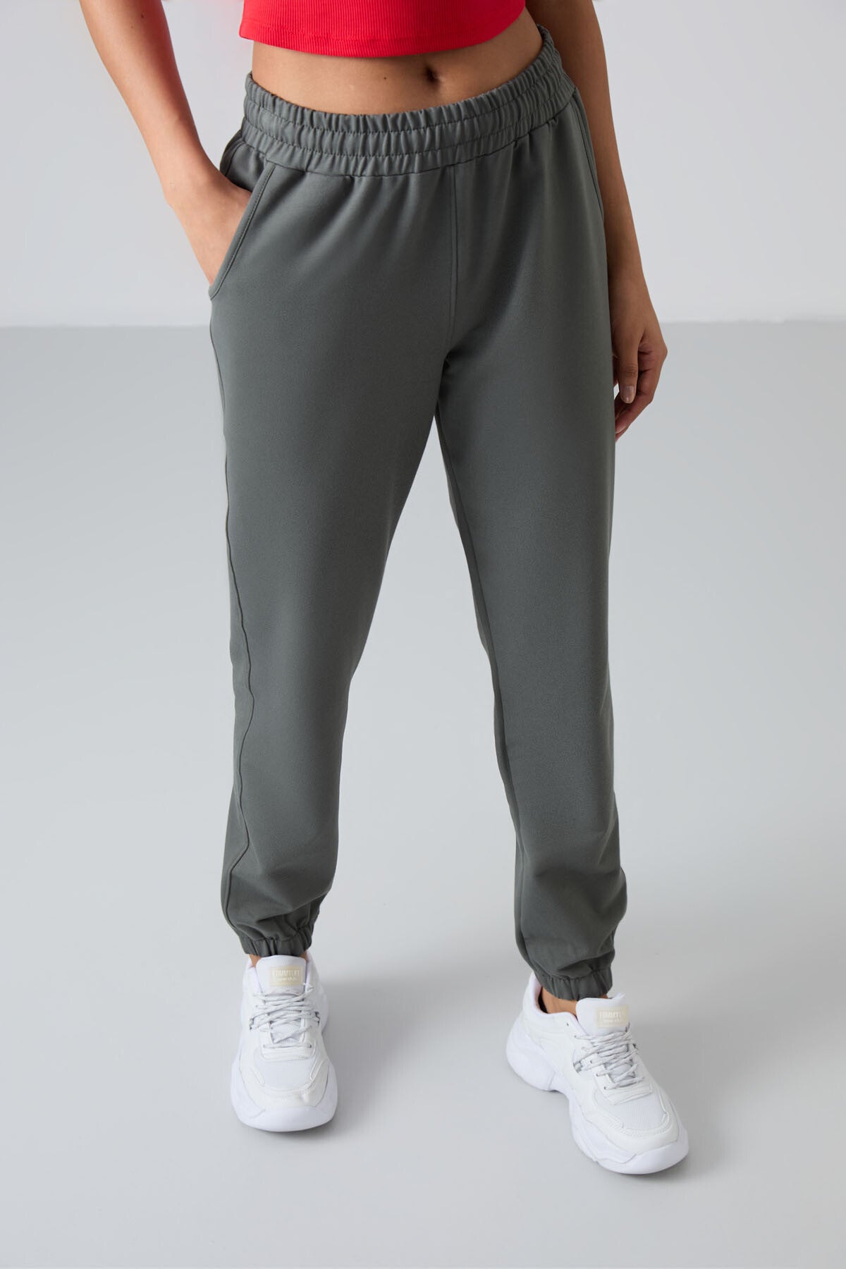 High Waist Comfortable Elastic Cuffed Women's Tracksuit Bottom - 94583