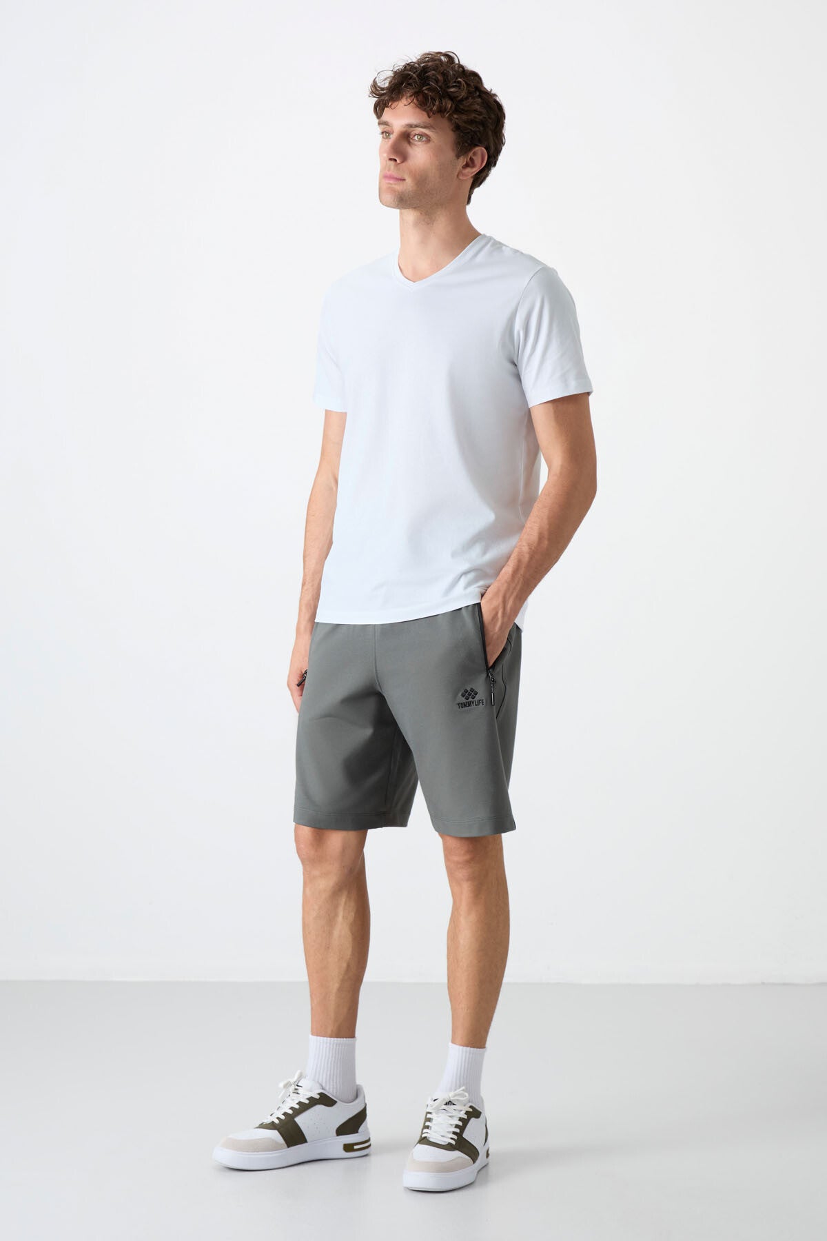 Sprouting Almond Hidden Zipper Back Pocket Laced Standard Fit Men's Shorts - 81136