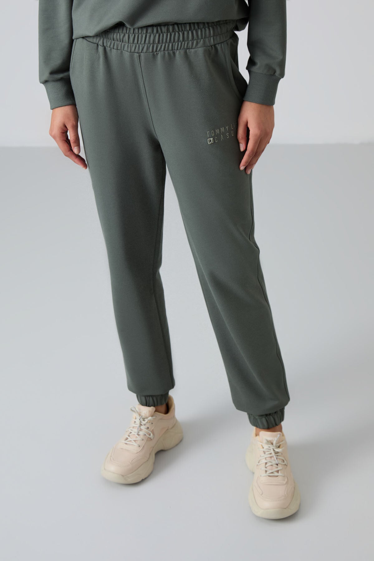 Basic Cotton O-Neck Oversize Elastic Cuffed Women's Tracksuit Set - 95287