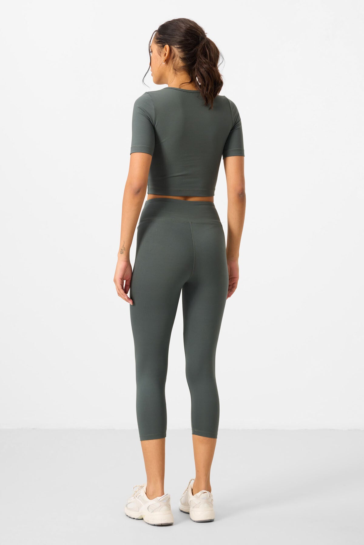 High Waist Capri-Crop T-Shirt Slim Fit Women's Tights Set - 95285
