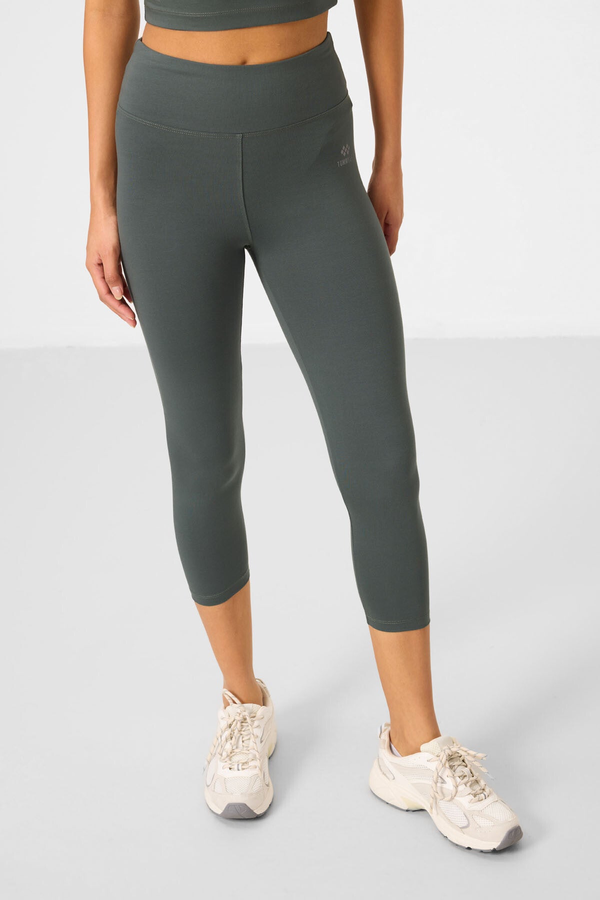 High Waist Capri-Crop T-Shirt Slim Fit Women's Tights Set - 95285