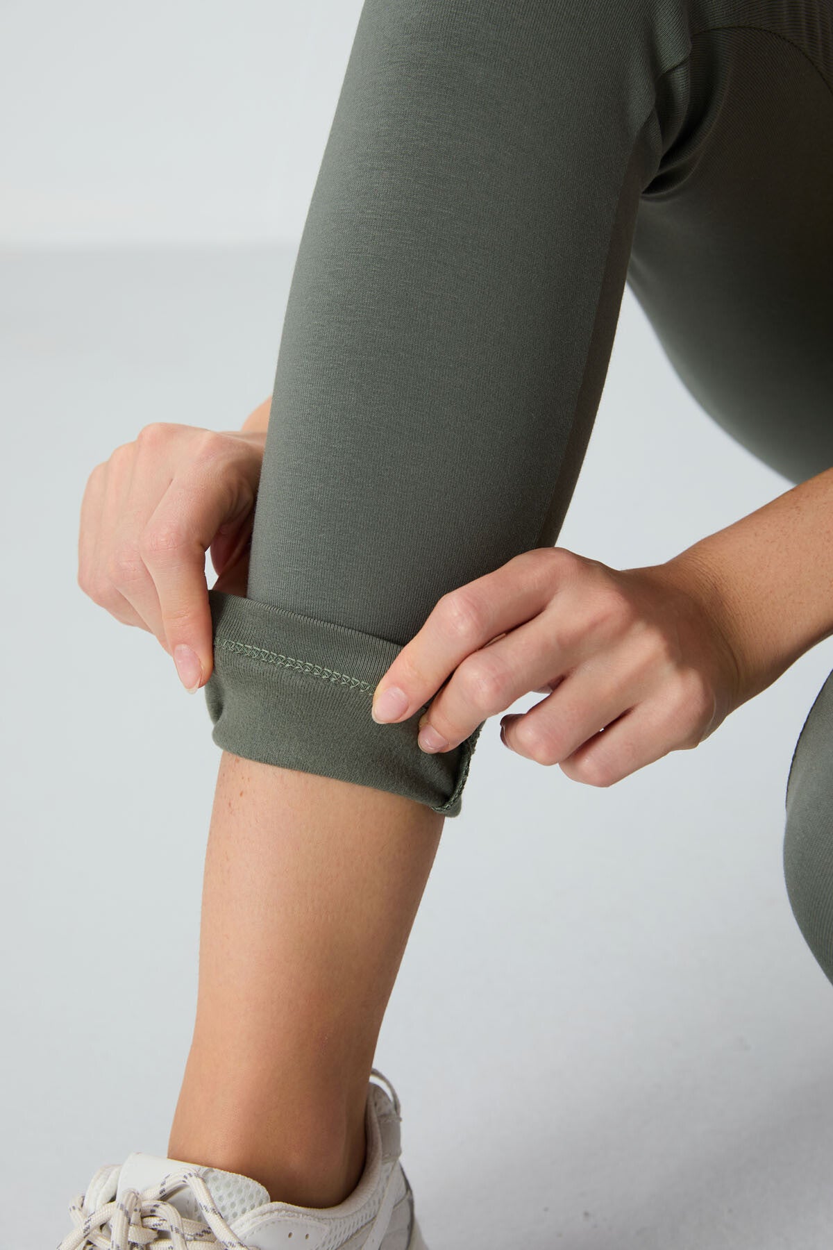 High Waist Thermal Slim Fit Tapered Leg Women's Tights - 94577