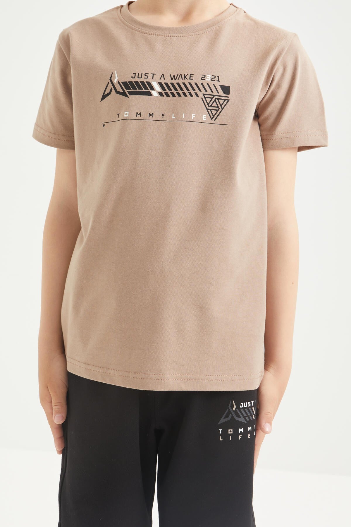 Camel - Black Print Detailed O Collar Short Sleeve Boys Shorts Set - 10944