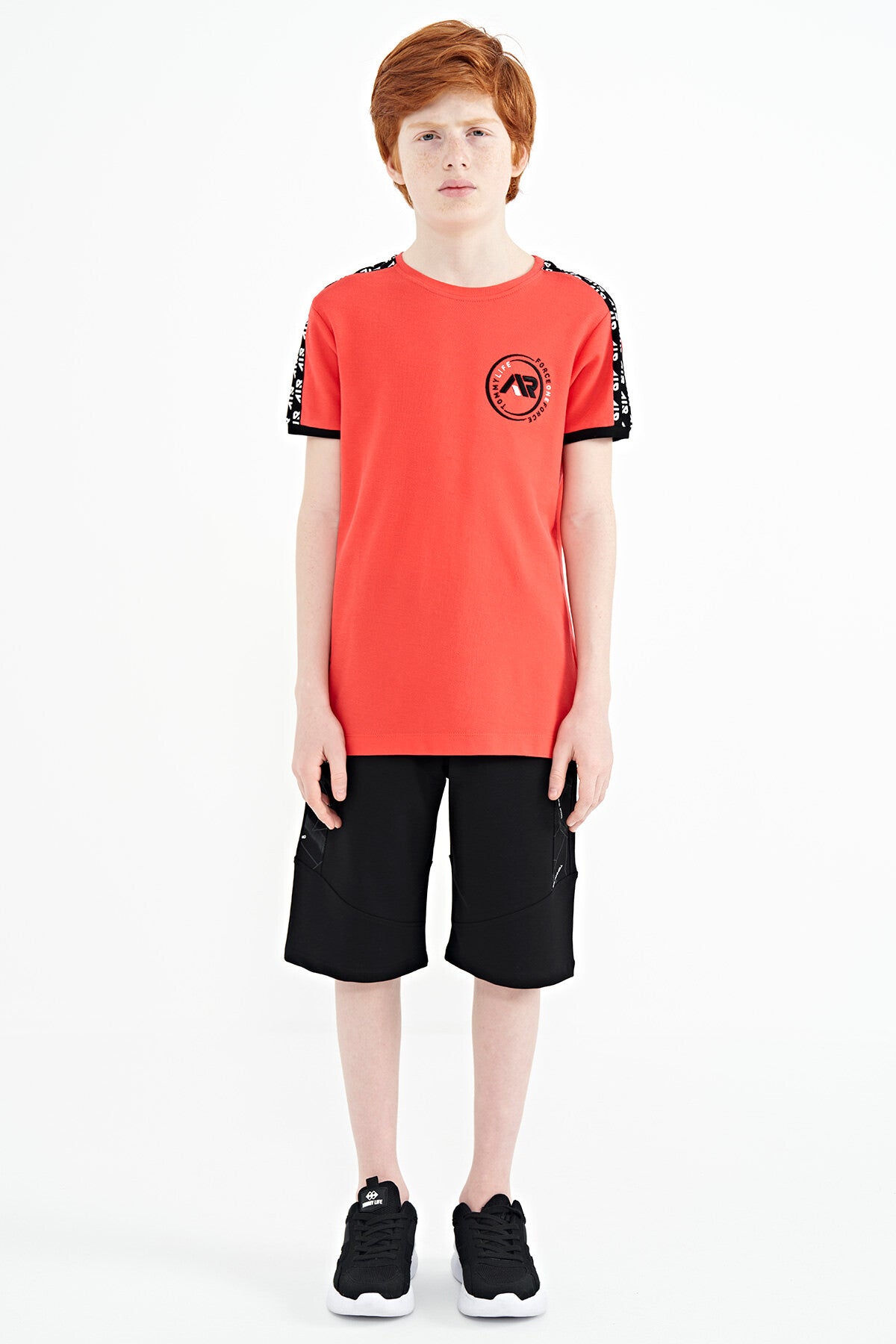 Coral Shoulder Print Detailed Standard Mold O Collar Boys T-Shirt - 11121