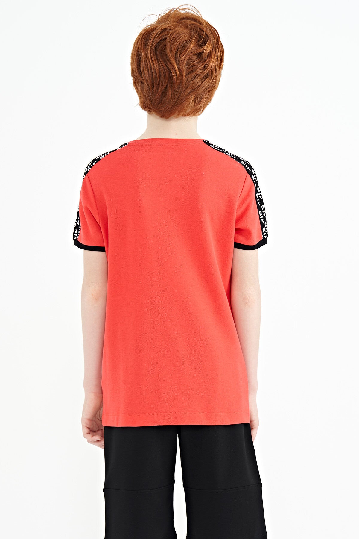 Coral Shoulder Print Detailed Standard Mold O Collar Boys T-Shirt - 11121