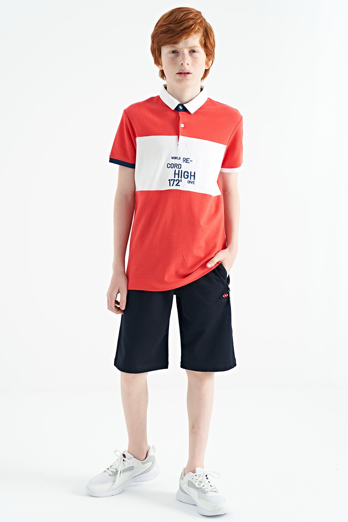 Color Transition Embroidered Detailed Standard Pattern Polo Collar Boys T-Shirt - 11110