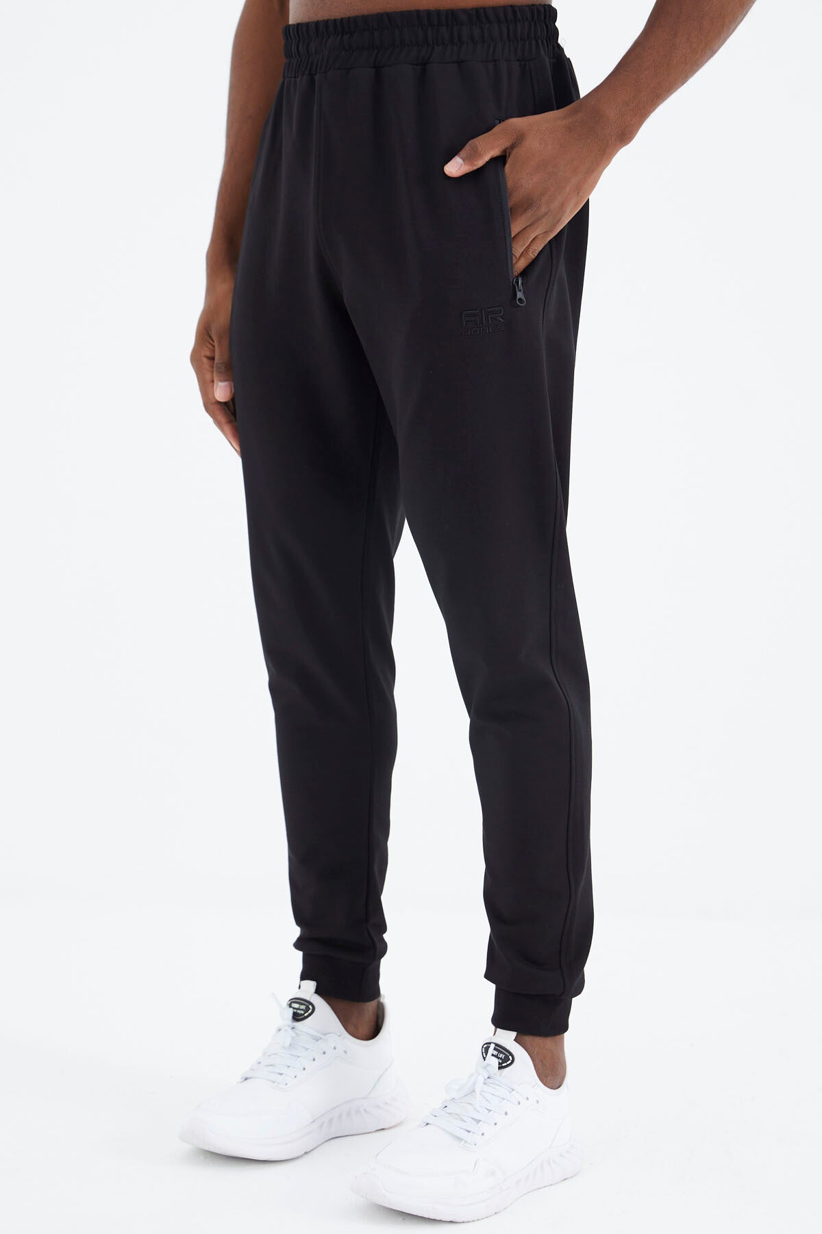 Igor Green - Black Standard Mold Tracksuit Set - 85229