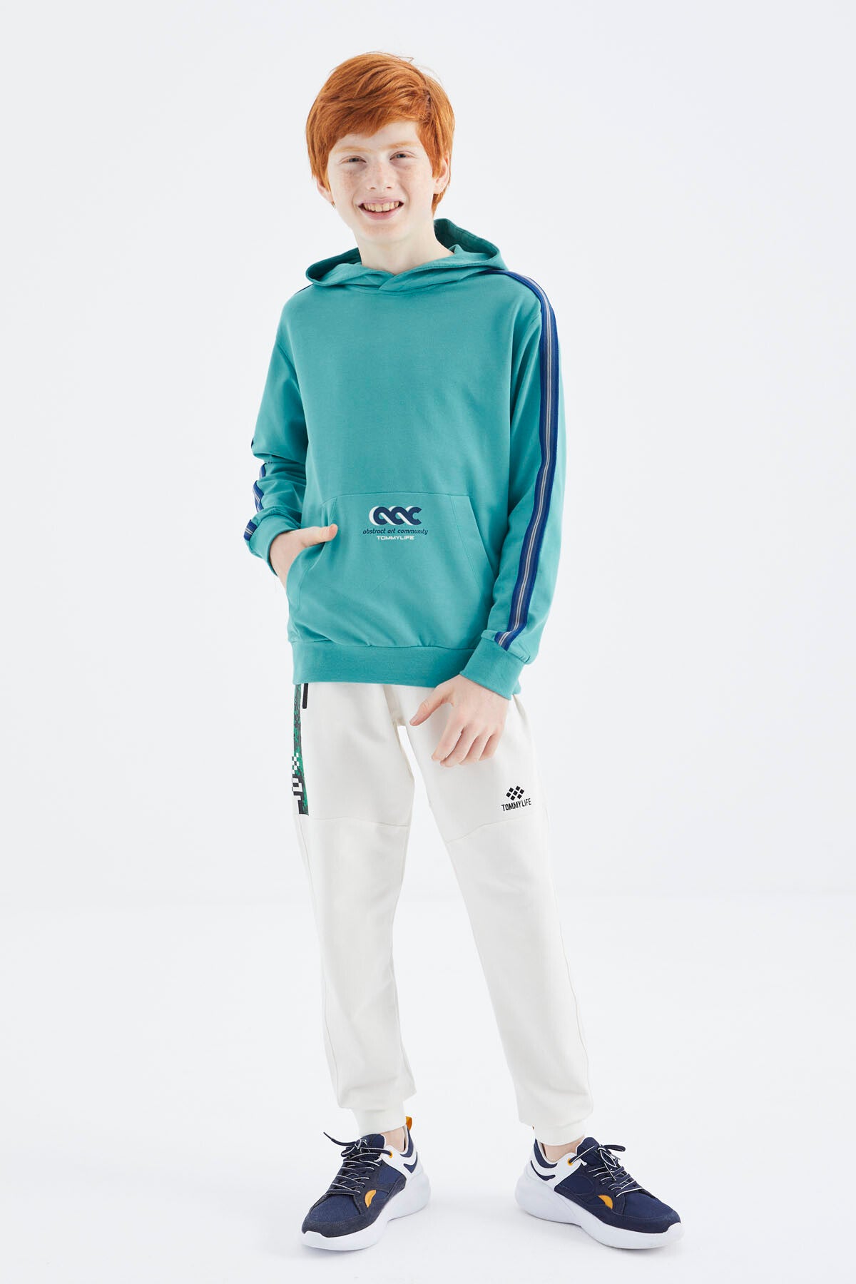 Kangaroo Pocket Boys' Sweatshirt - 11176