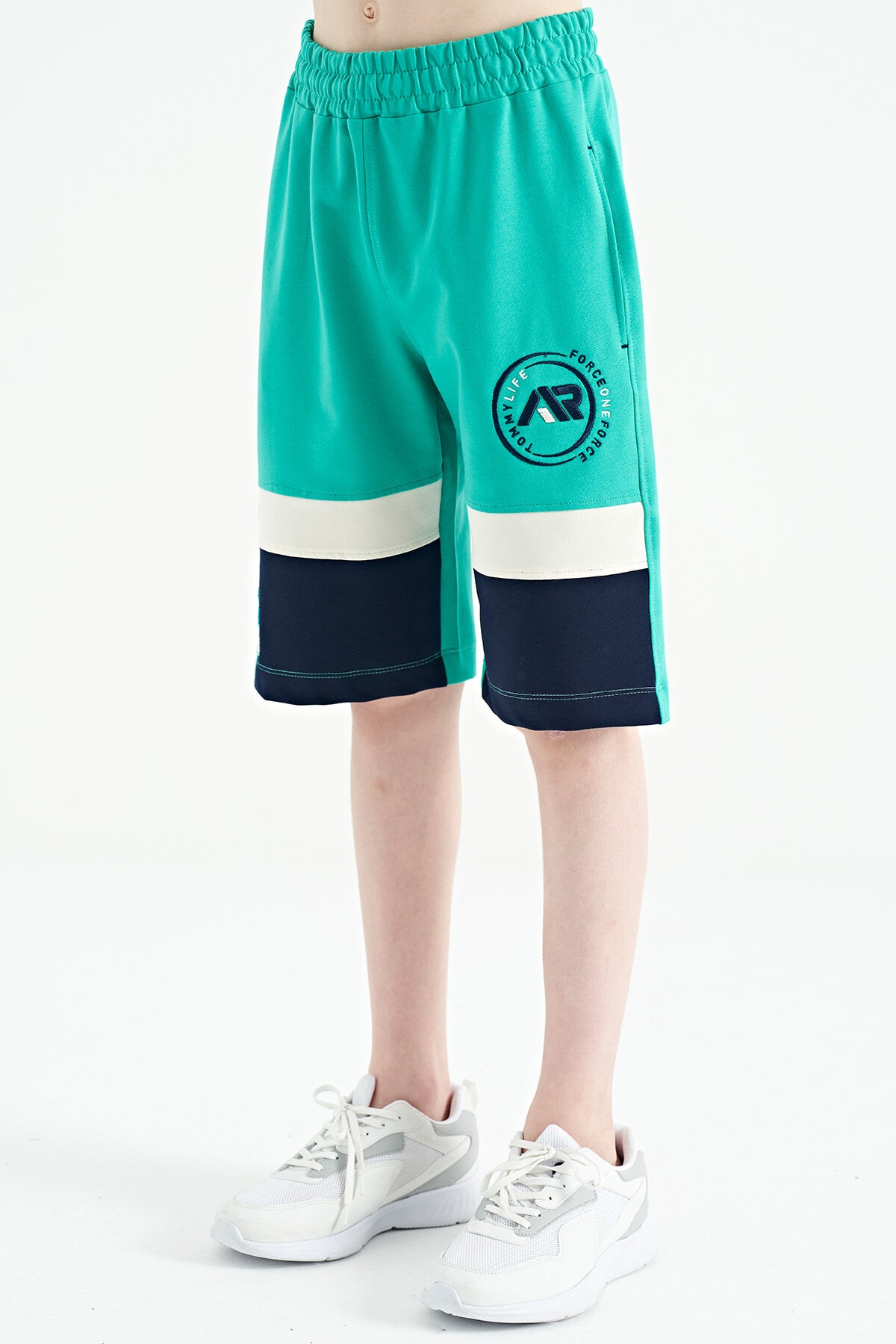 Printed Laced Embroidery Detailed Standard Fit Boys Shorts - 11129