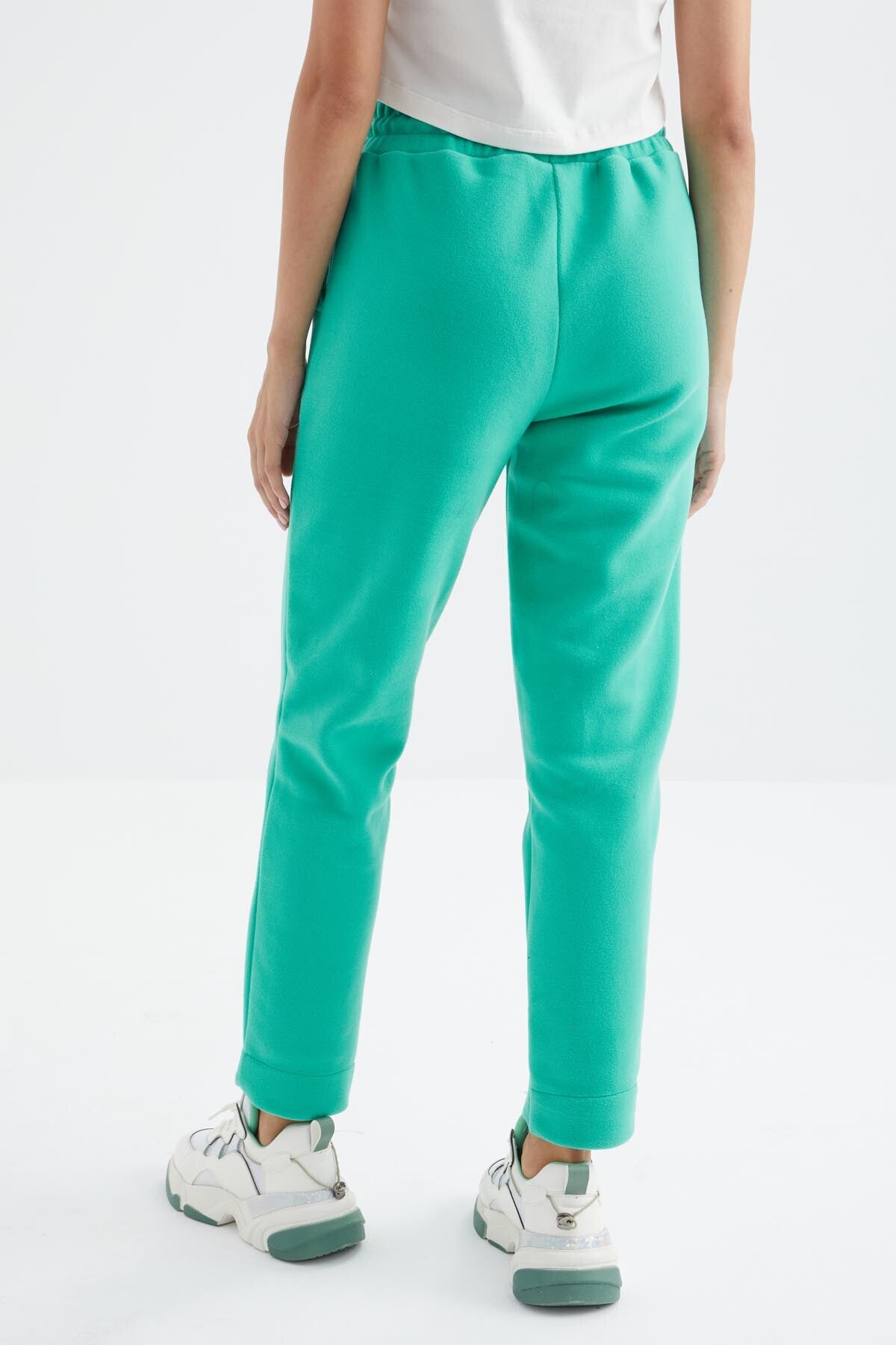 Low Waist Comfort Fit Wide Leg Pocketed Women's Fleece Tracksuit Bottom - 94623