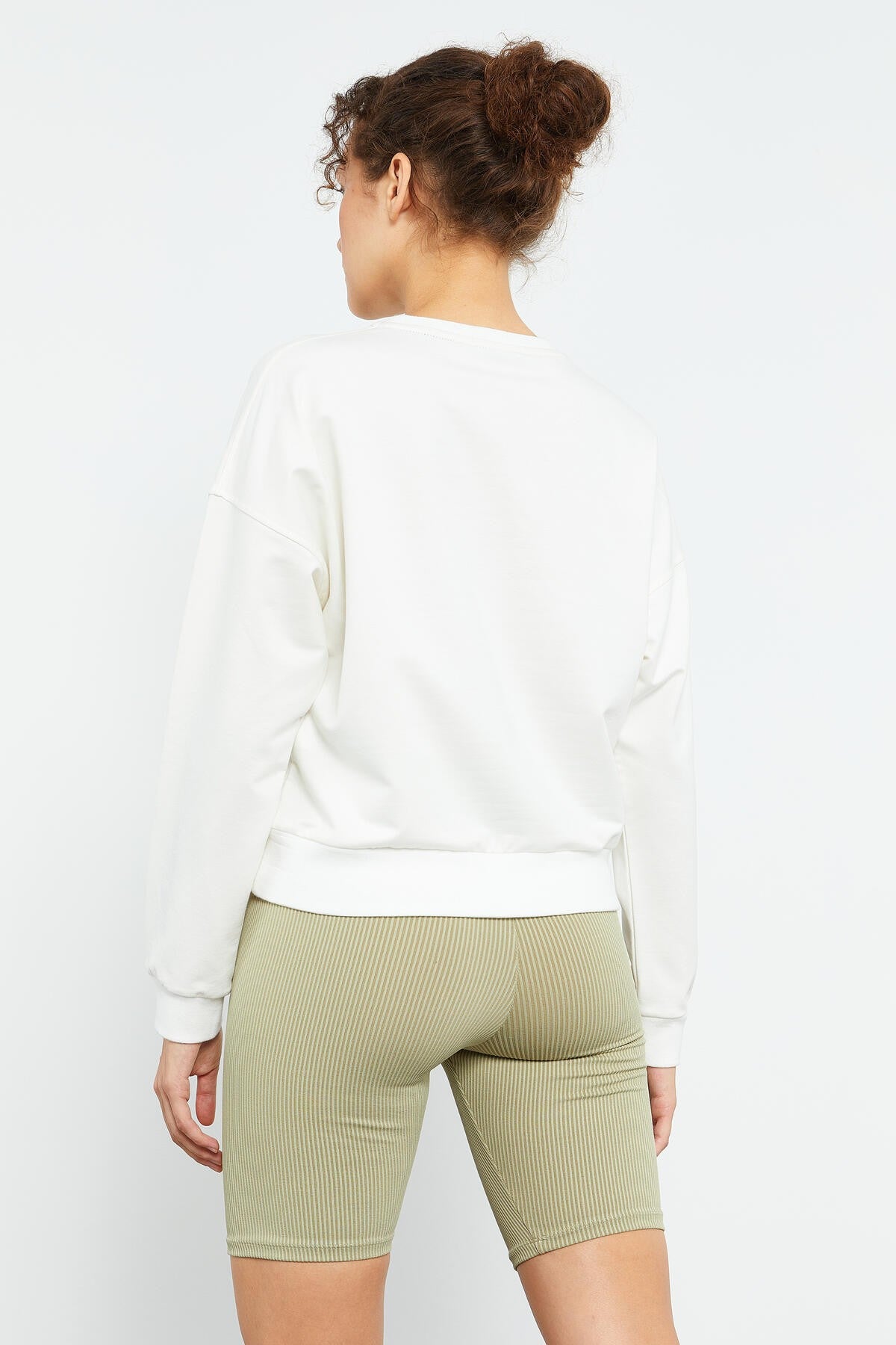 Basic Comfort Fit O Neck Women's Sweatshirt - 97114
