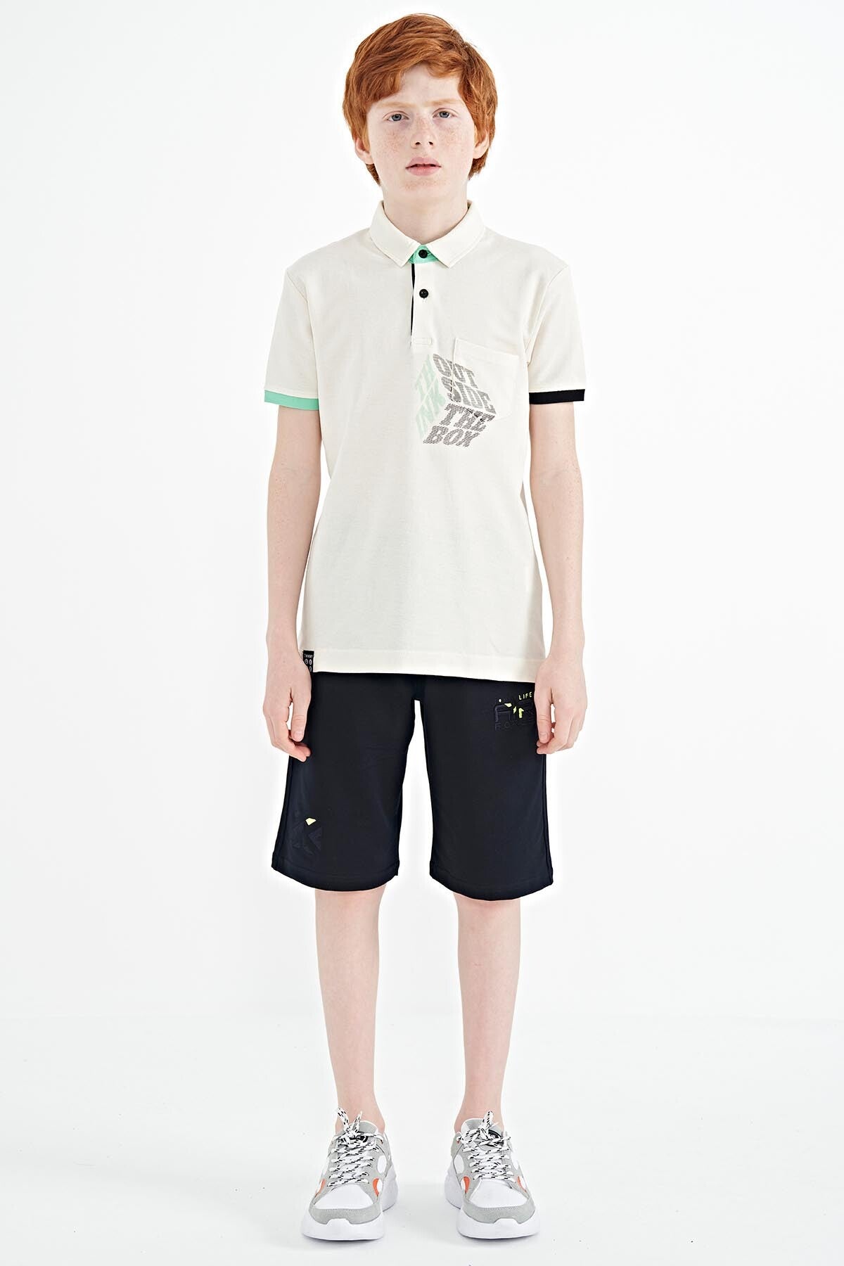Ecru Front Detailed Printed Standard Fit Polo Collar Boys' T-Shirt - 11102