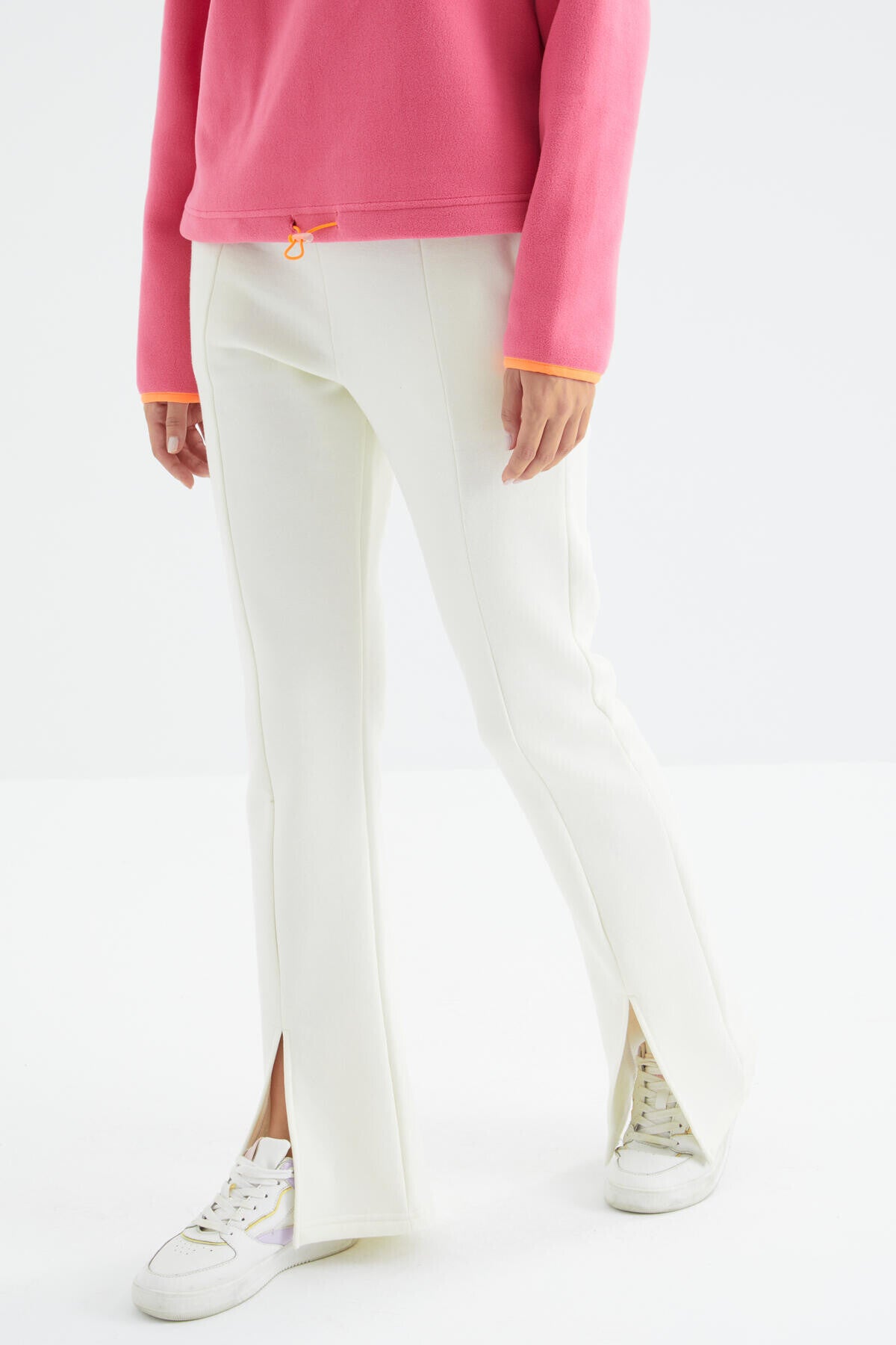 High Waist Front Slit Detailed Side Pocket Comfortable Fit Women's Tracksuit Bottom - 94625