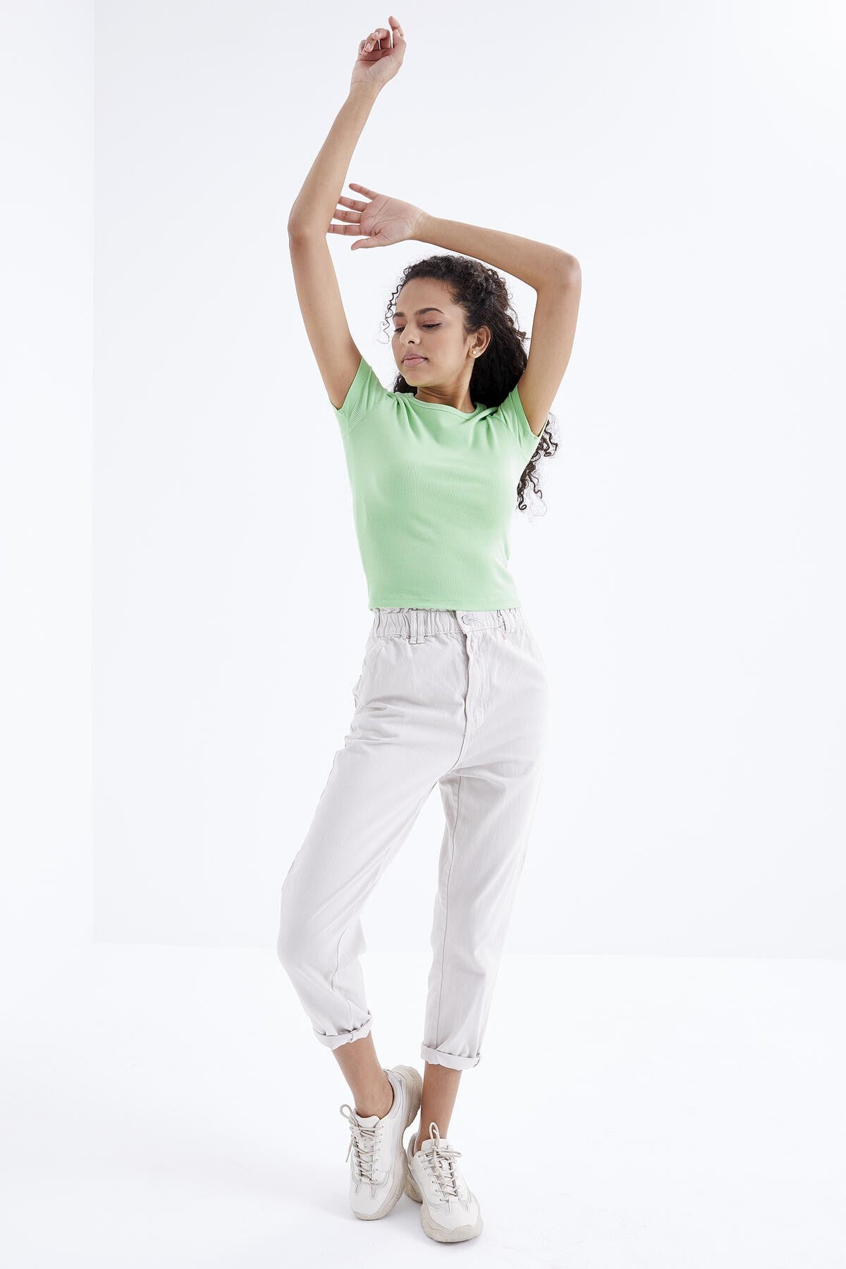 Pistachio Green Basic Short Sleeve O Neck Women's T-Shirt - 97202