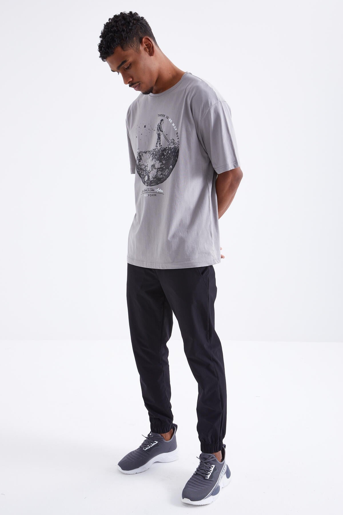 Gray Printed O Collar Men's Oversize T-Shirt - 88098
